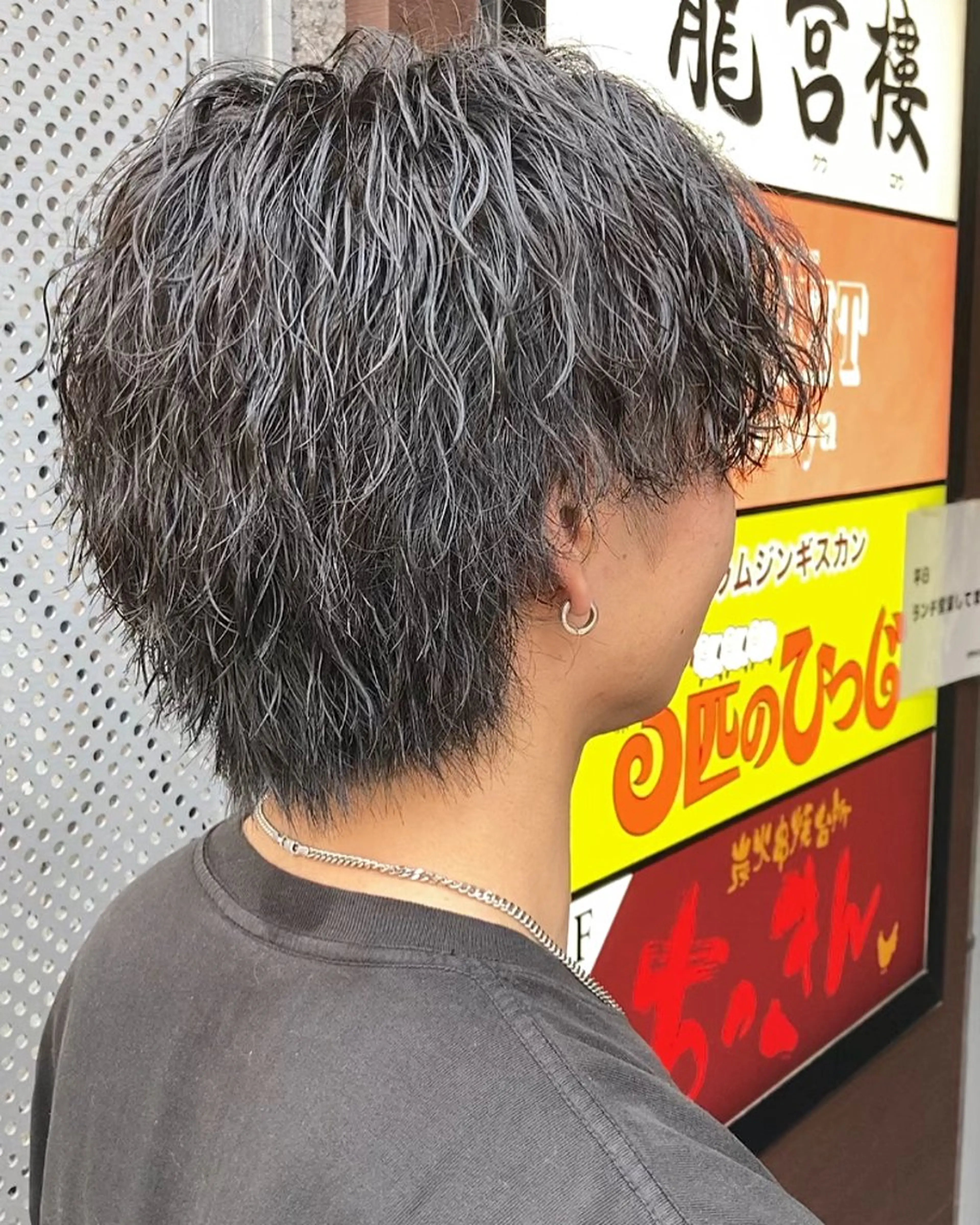 パーマ メンズ メンズパーマ ツイストスパイラルパーマ メンズウルフカット ウルフカット スパイラルパーマ カット パーマ メンズ特化 TAKUYAのヘアスタイル