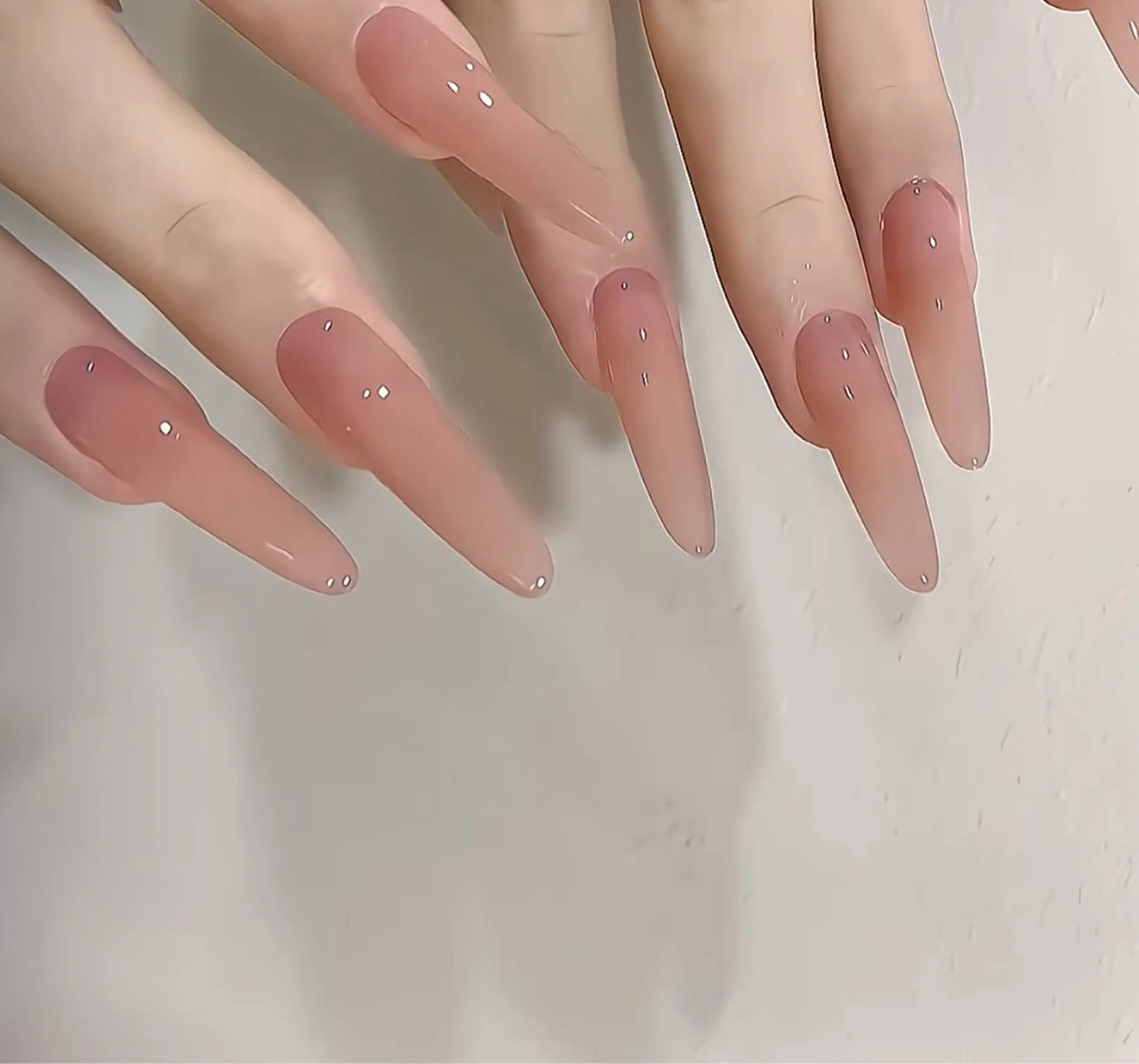 ネイル DR NAIL新宿所属・Haruka 🎀のネイルデザイン