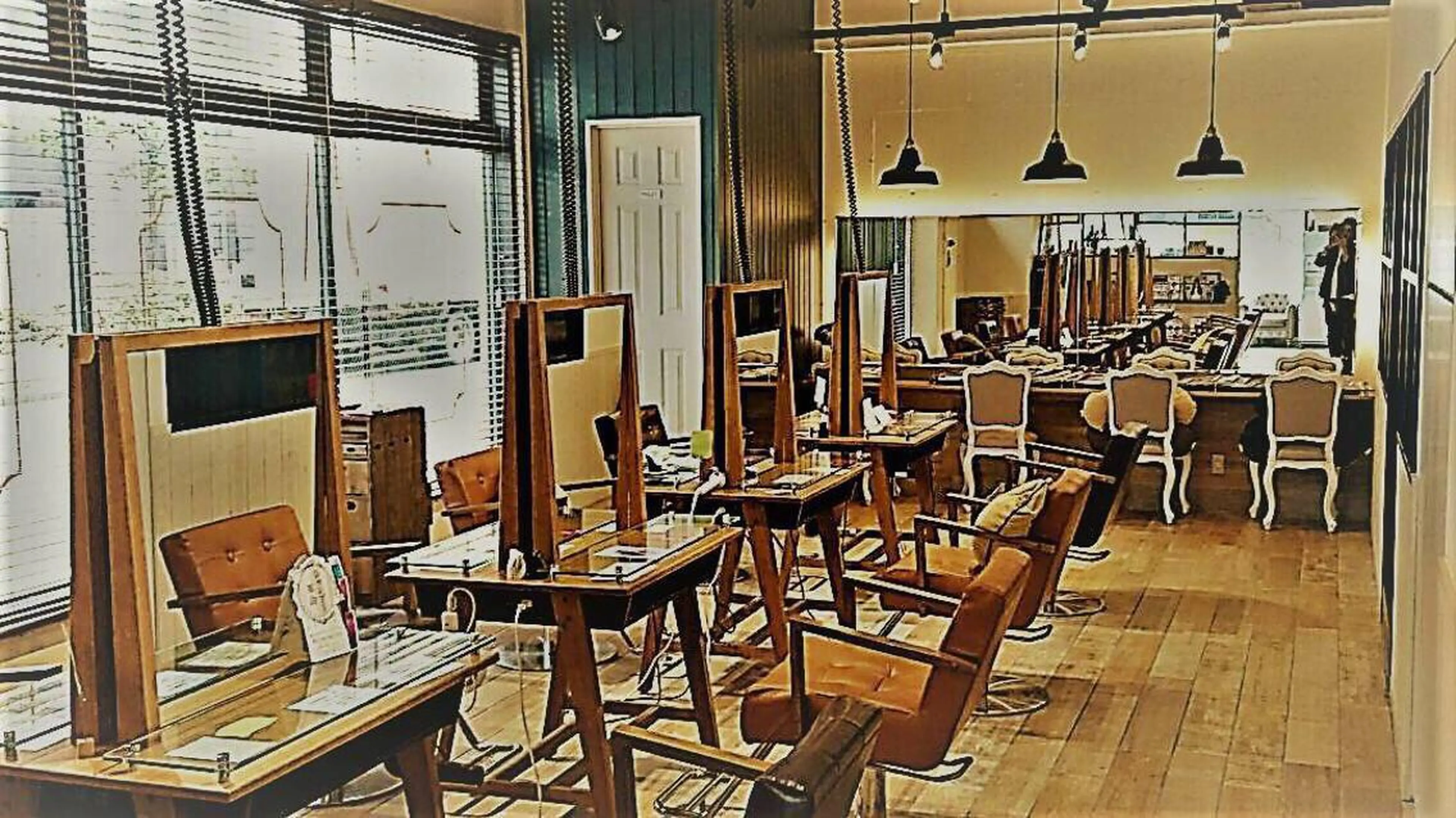 スナコザワ レナのヘアスタイル