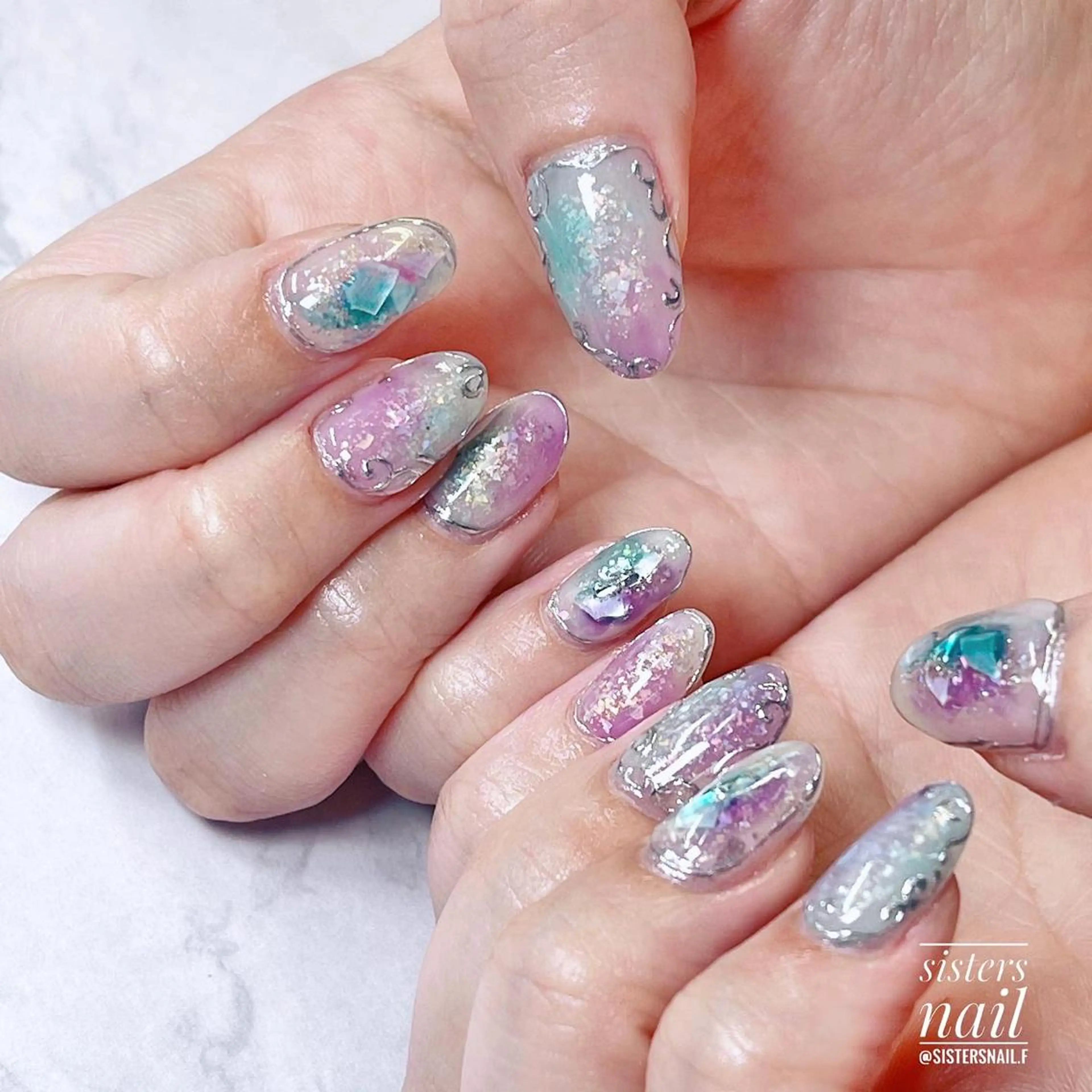 ネイル アートネイル グラデーション キラキラネイル ミラーネイル 夏ネイル sisters nail.fのネイルデザイン