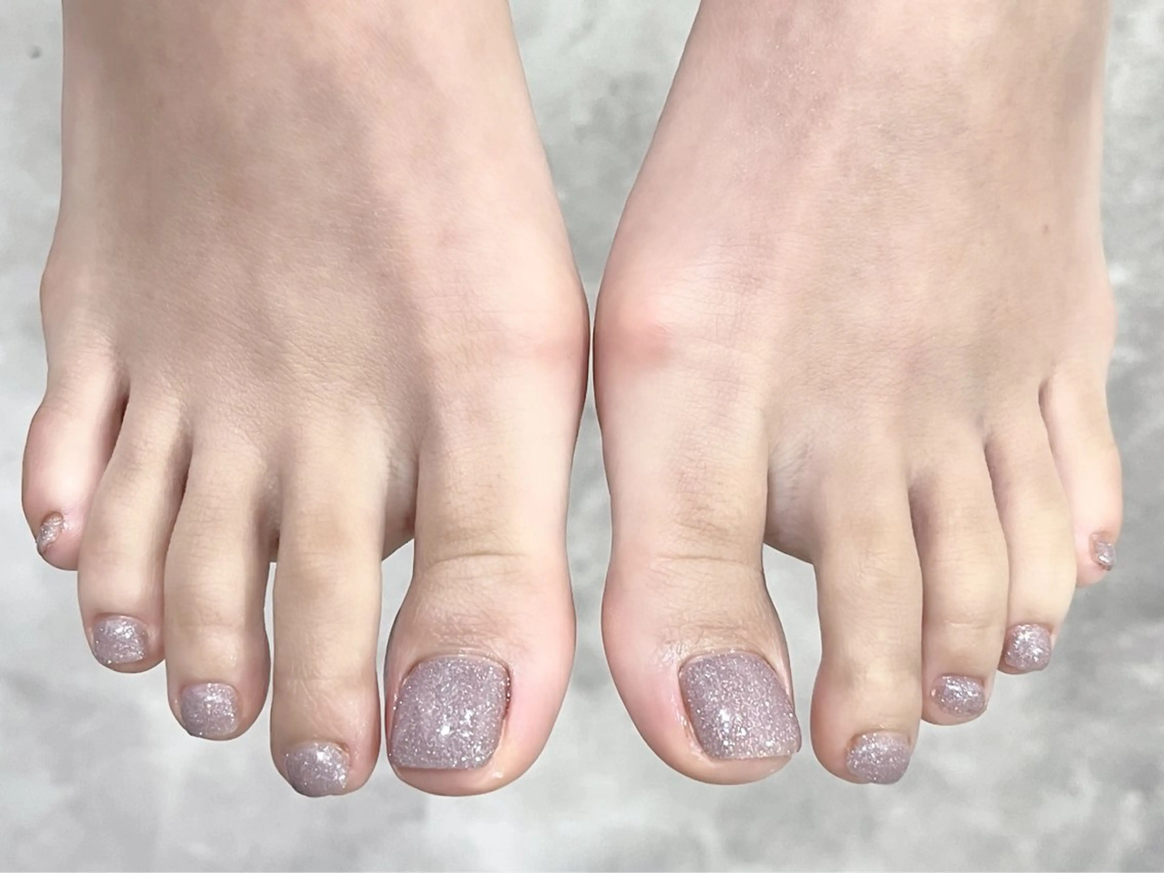 ネイル フラッシュネイル ラメ(グリッター) ワンカラーネイル フットネイル Belle Fleuve ASUのネイルデザイン