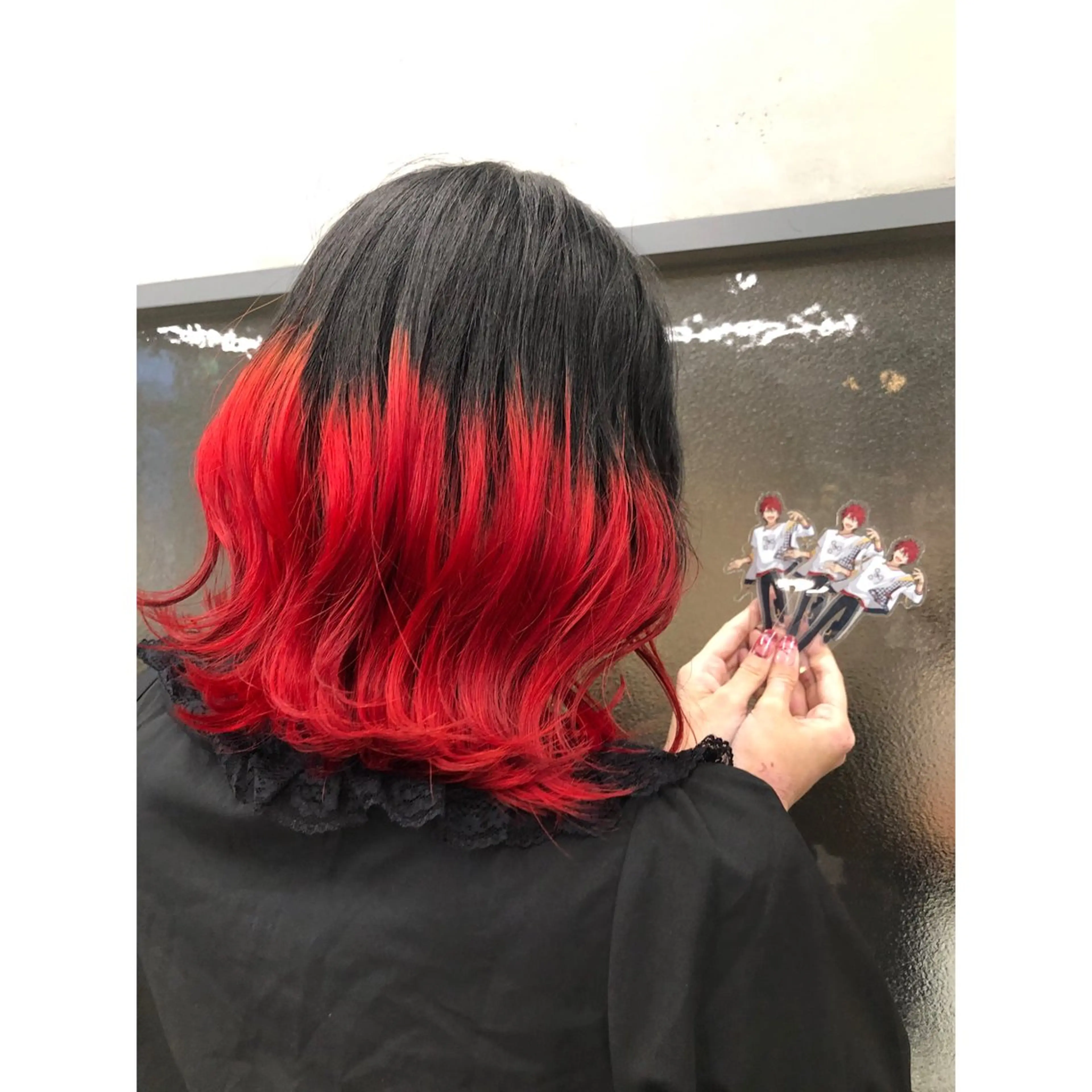 ミディアム カラー ブリーチ グラデーションカラー 推しカラー✨ オタク美容師ユウカのヘアスタイル