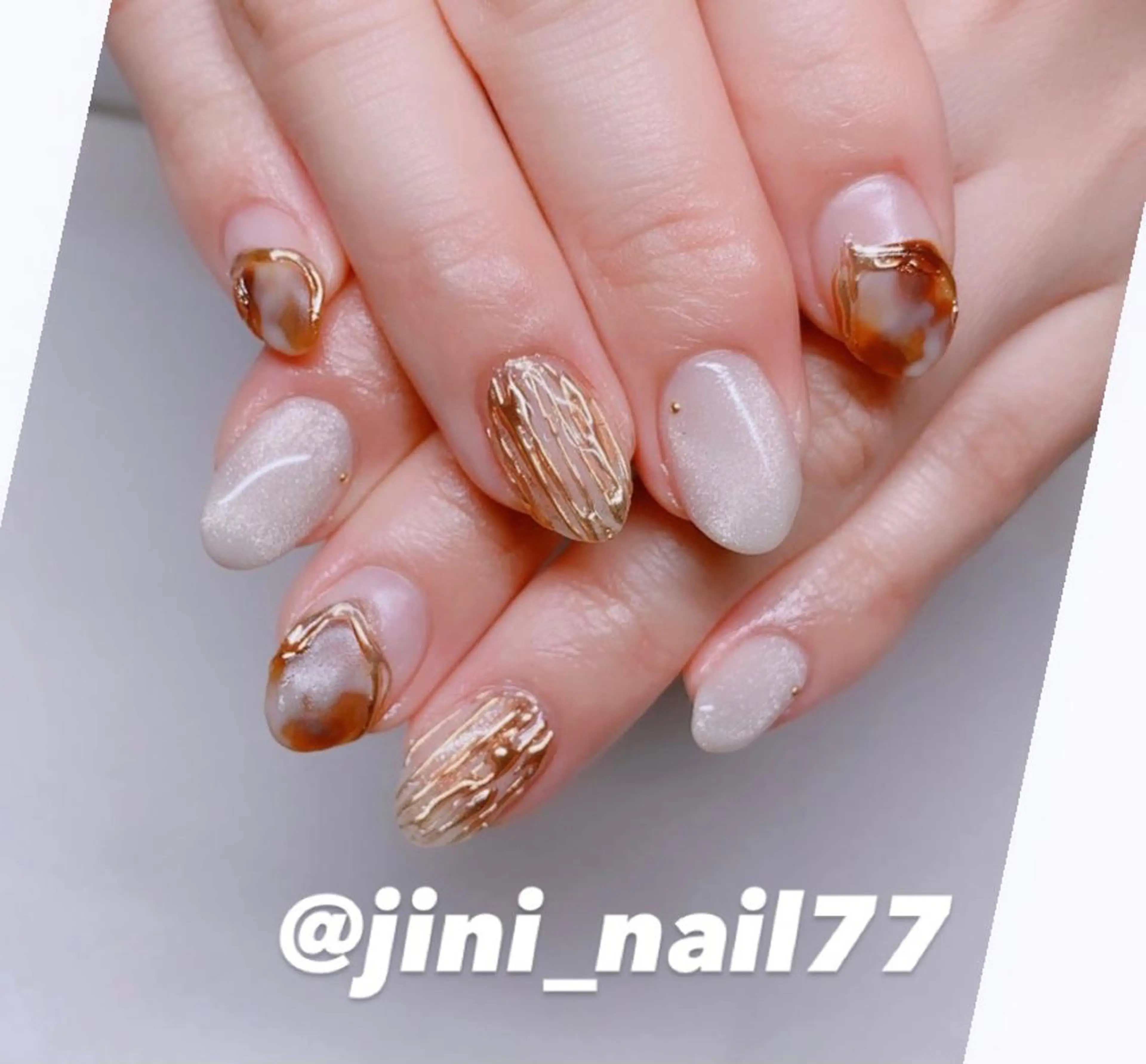 ネイル ハンドネイル JINI NAIL所属・ジニ ネイルのネイルデザイン