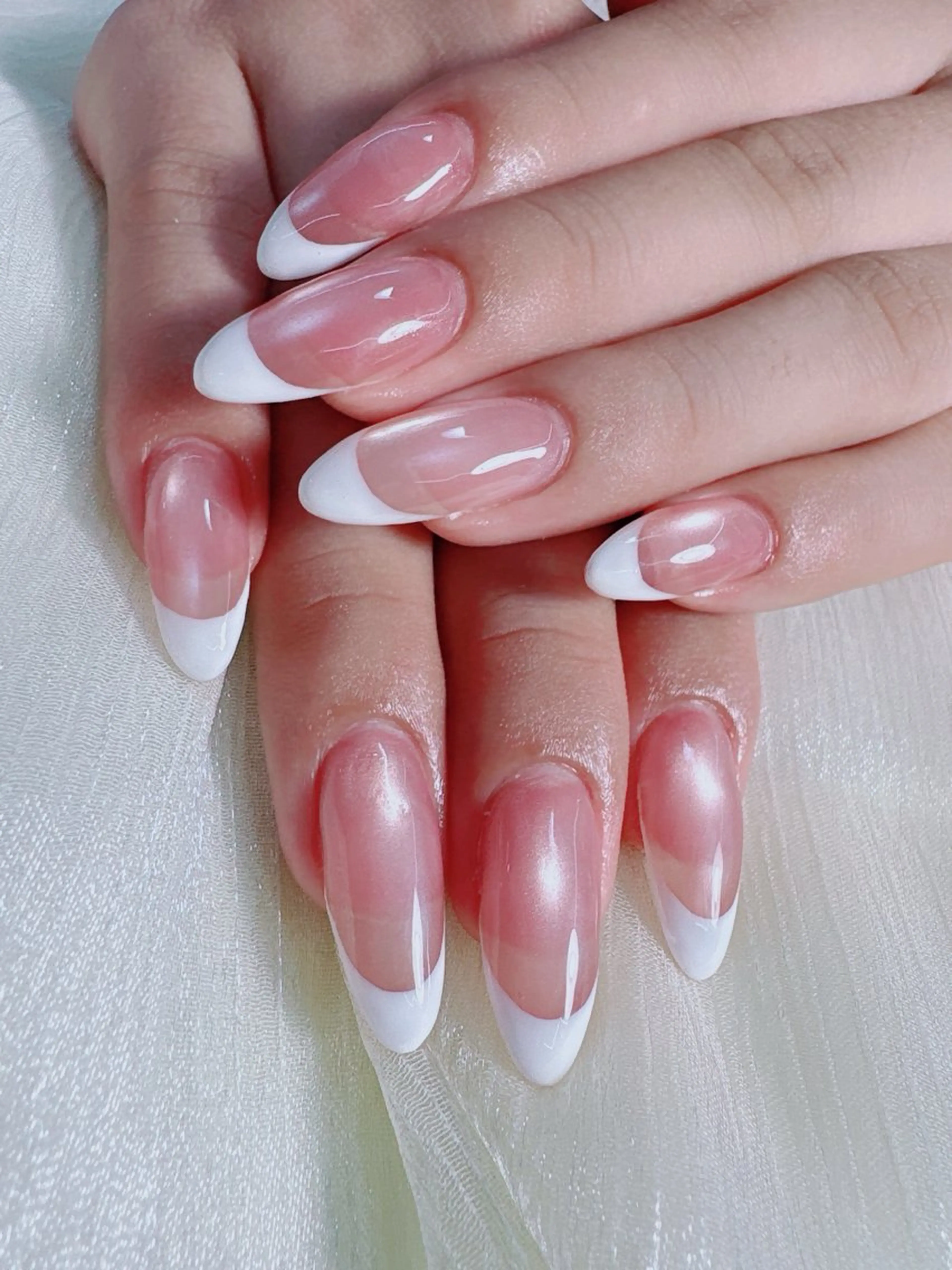 ネイル チークネイル フレンチネイル 韓国ネイル マグネットネイル ニュアンスネイル ハンドネイル Yuxi Beauty salon 【ユーシィー ビューティ サロン】所属・ユーシーネイルサロン 池田公園店のネイルデザイン