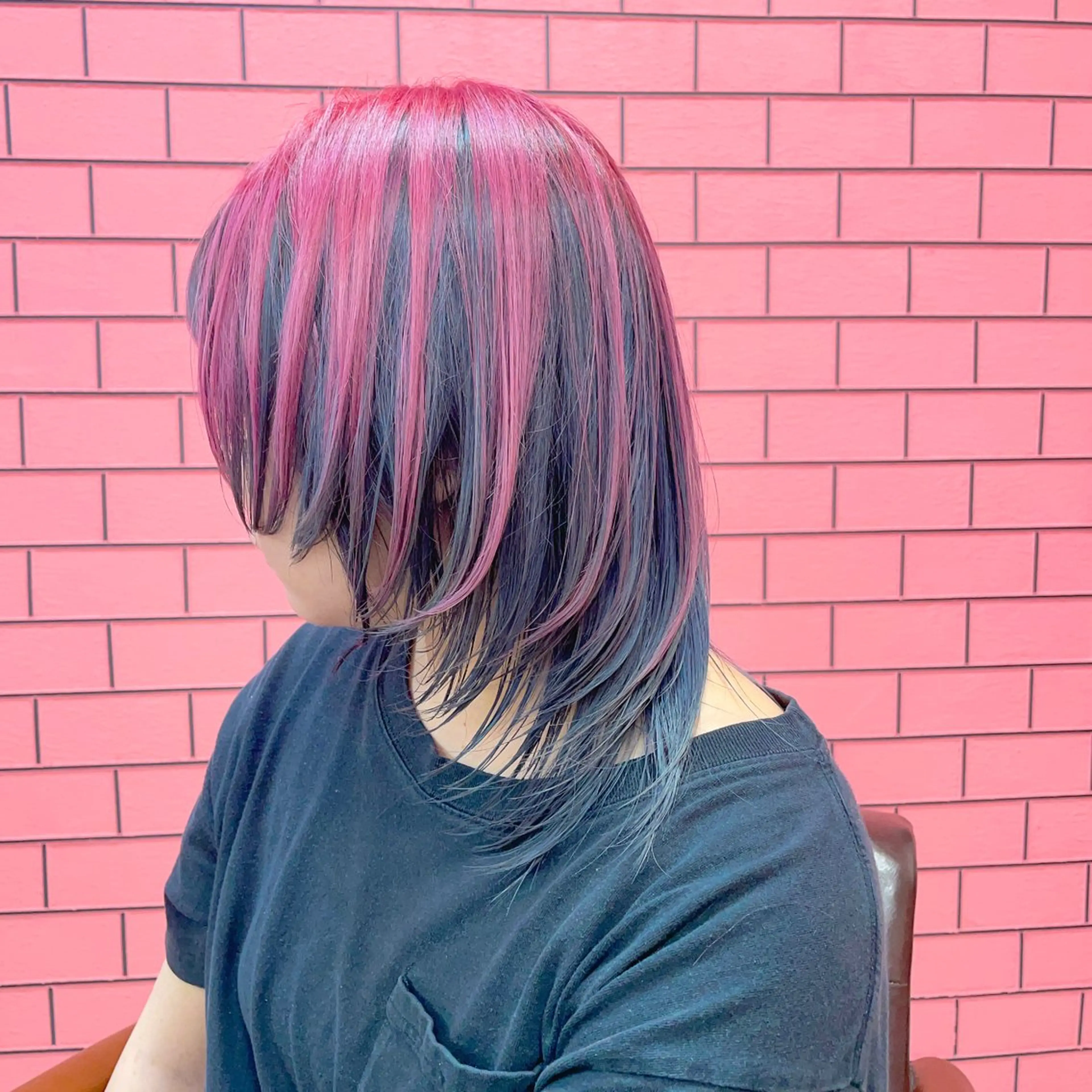 ミディアム カラー バレイヤージュ ブリーチ ケアブリーチ ダークグレー ダブルカラー ヘアカラー トリートメント デザインカラー髪質 改善Lilithのその他イメージ