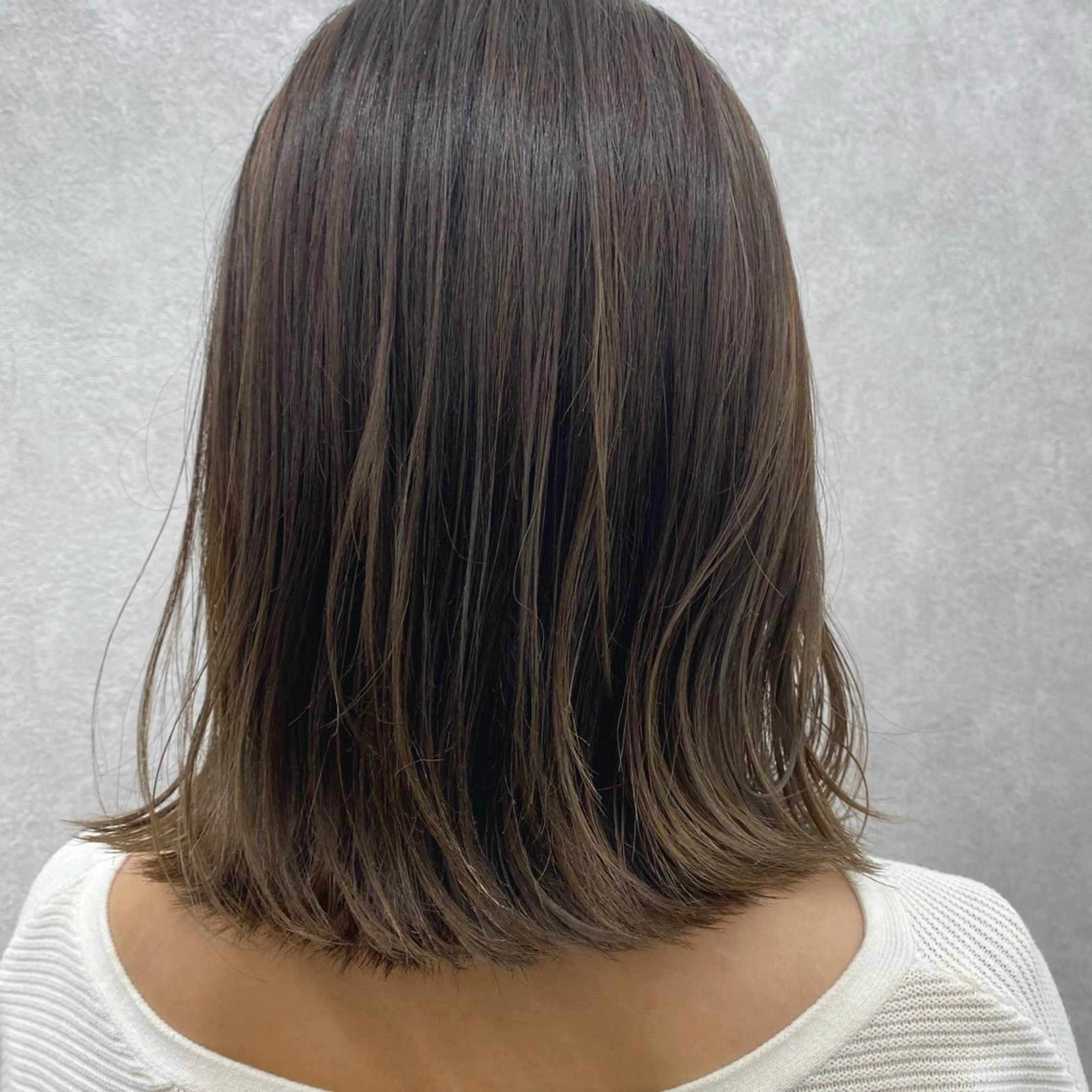 ミディアム カラー ヘアアレンジ アディクシーカラー 透明感カラー カット ヘアカラー トリートメント Kawaguchi Arisaのヘアスタイル