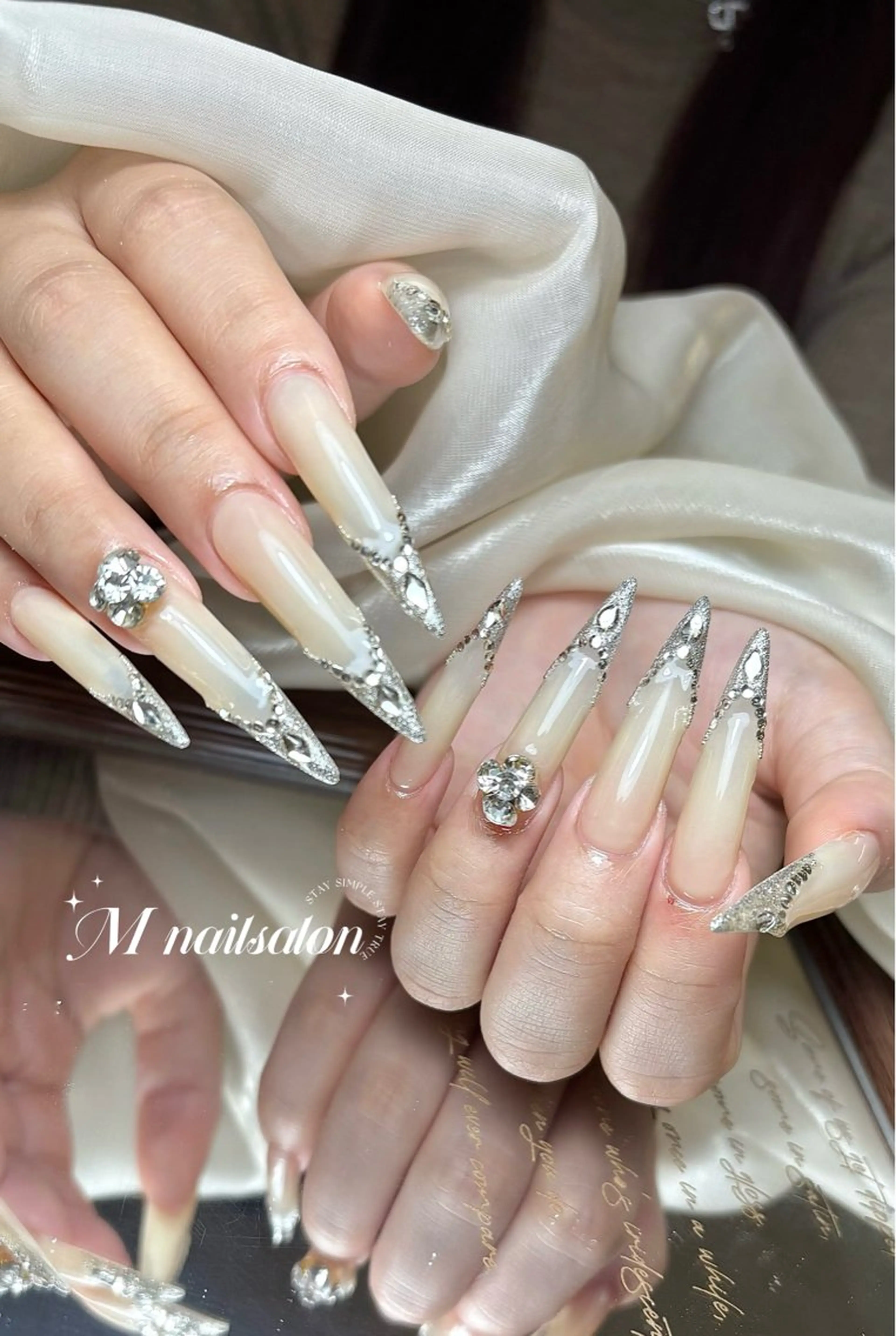 ネイル ハンドネイル M🌷nail 長さだし専門店のネイルデザイン