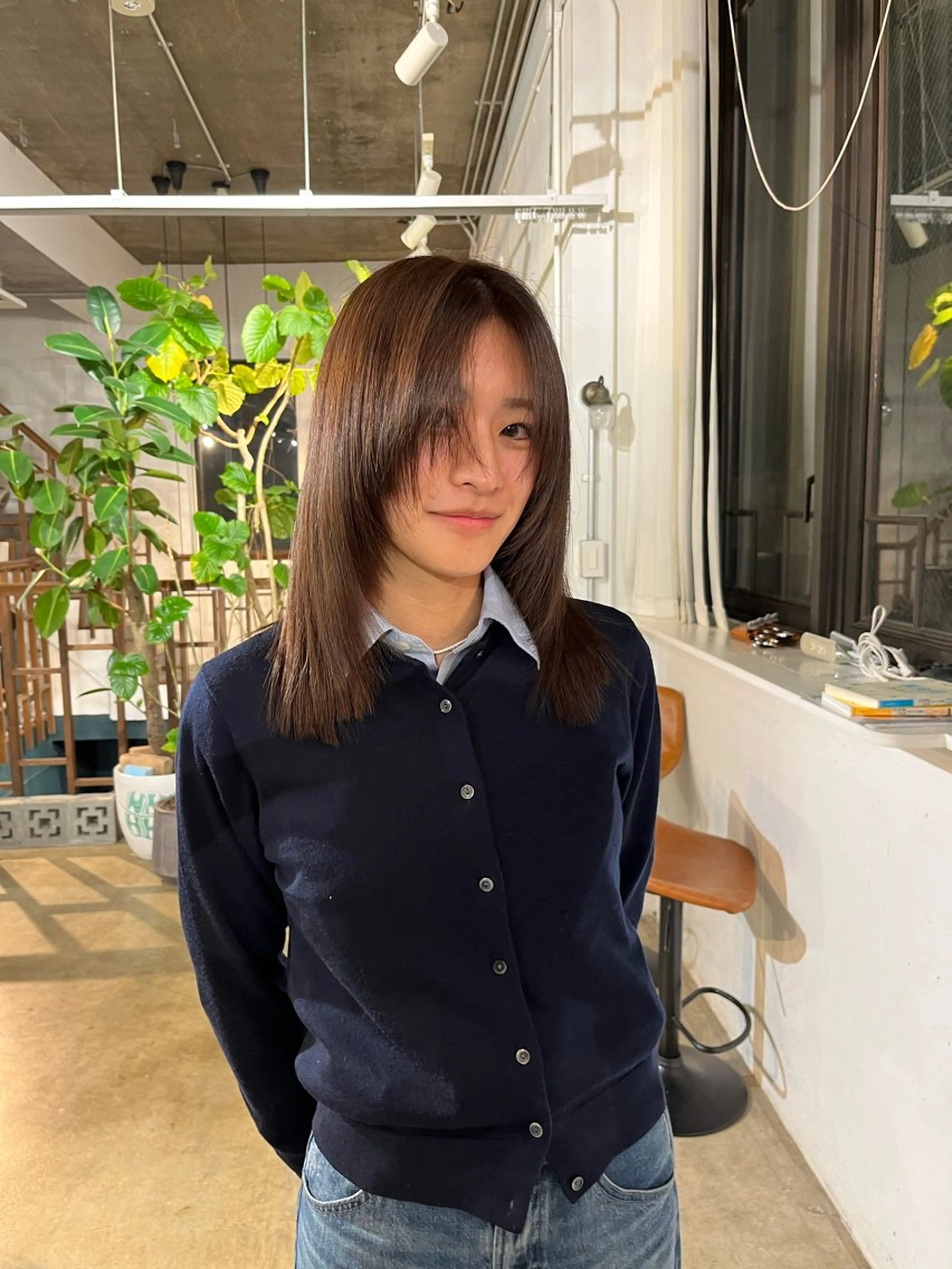 セミロング レイヤーカット 海音🌺レイヤー カット/ケアリストのヘアスタイル