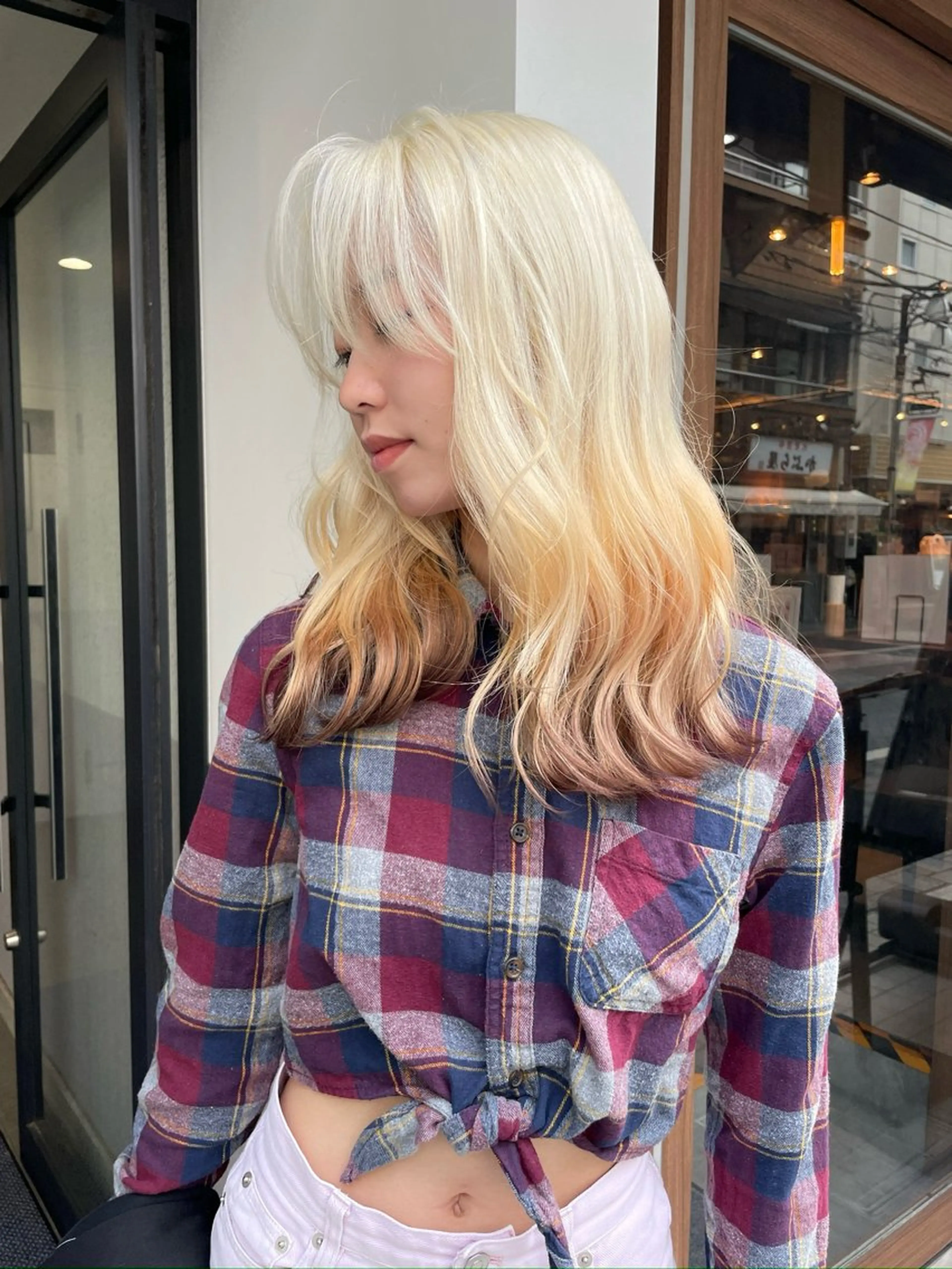 カラー ブリーチ ケアブリーチ デザインカラー ダブルカラー ハイトーンカラー ヘアカラー スミレ /メンズ /コーンロウのヘアスタイル