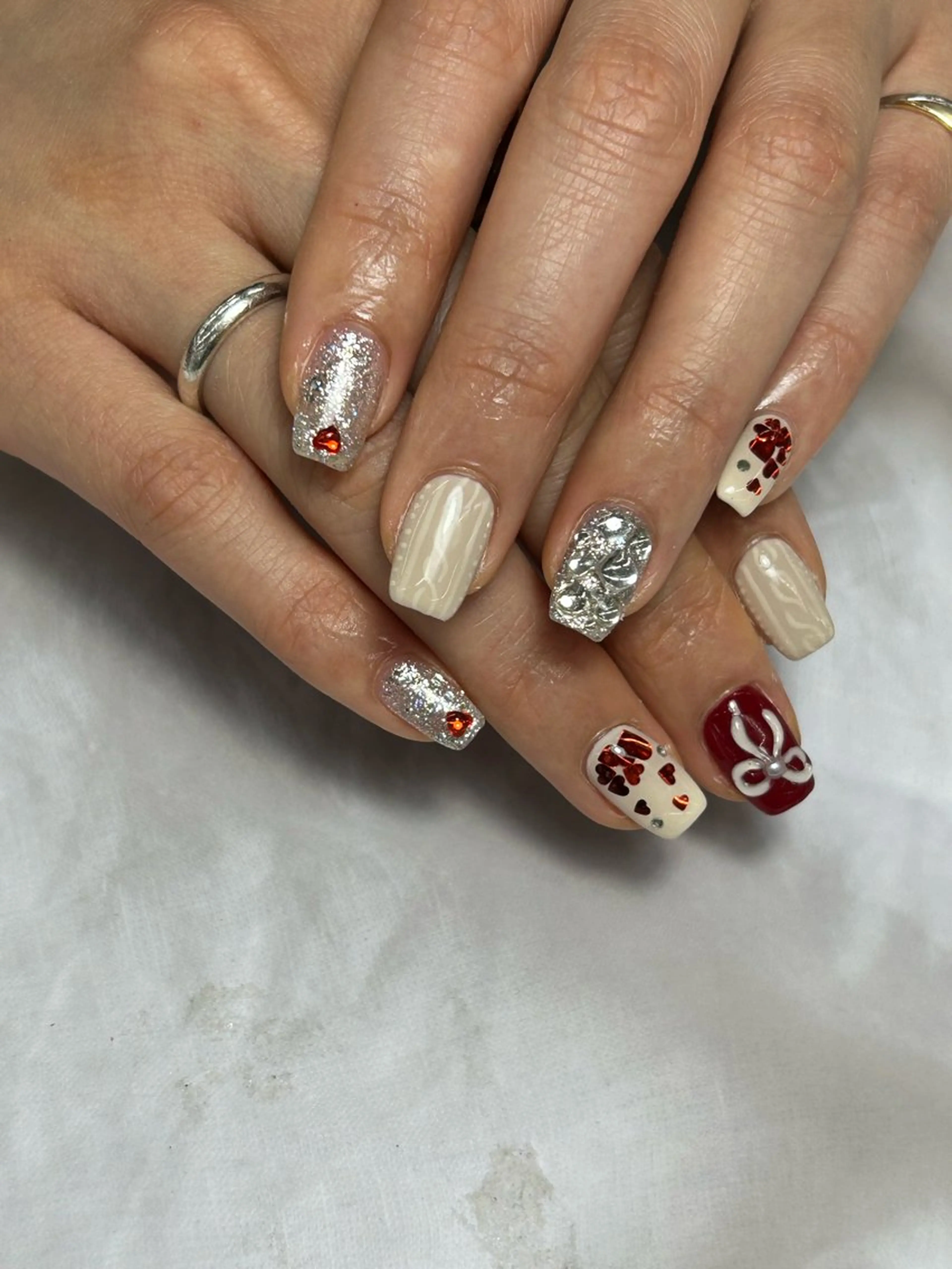 ネイル ハンドネイル repos-ルポ-所属・repos yoshitomeのネイルデザイン