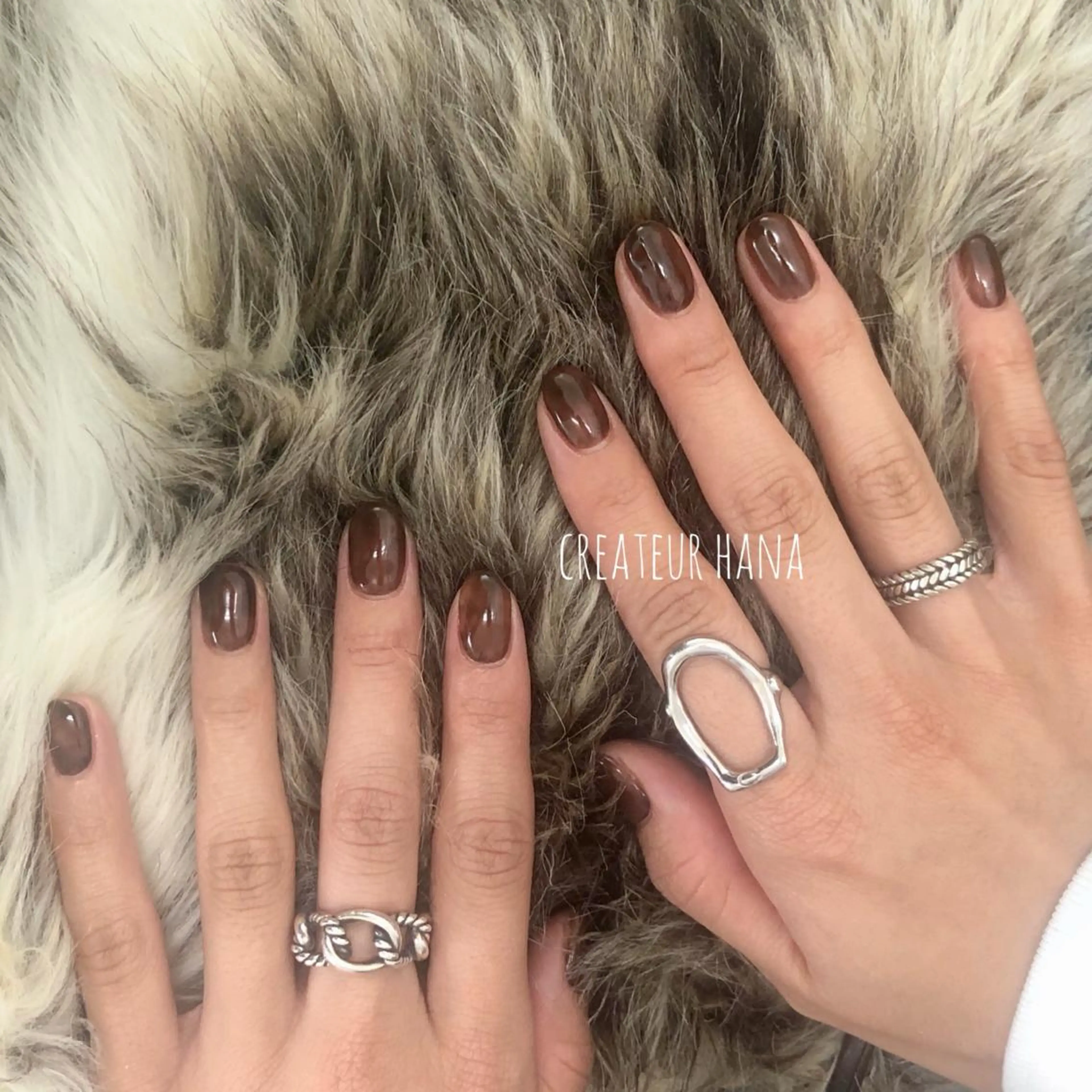 ネイル クレアトゥール華 都賀店所属・三橋 結菜のネイルデザイン