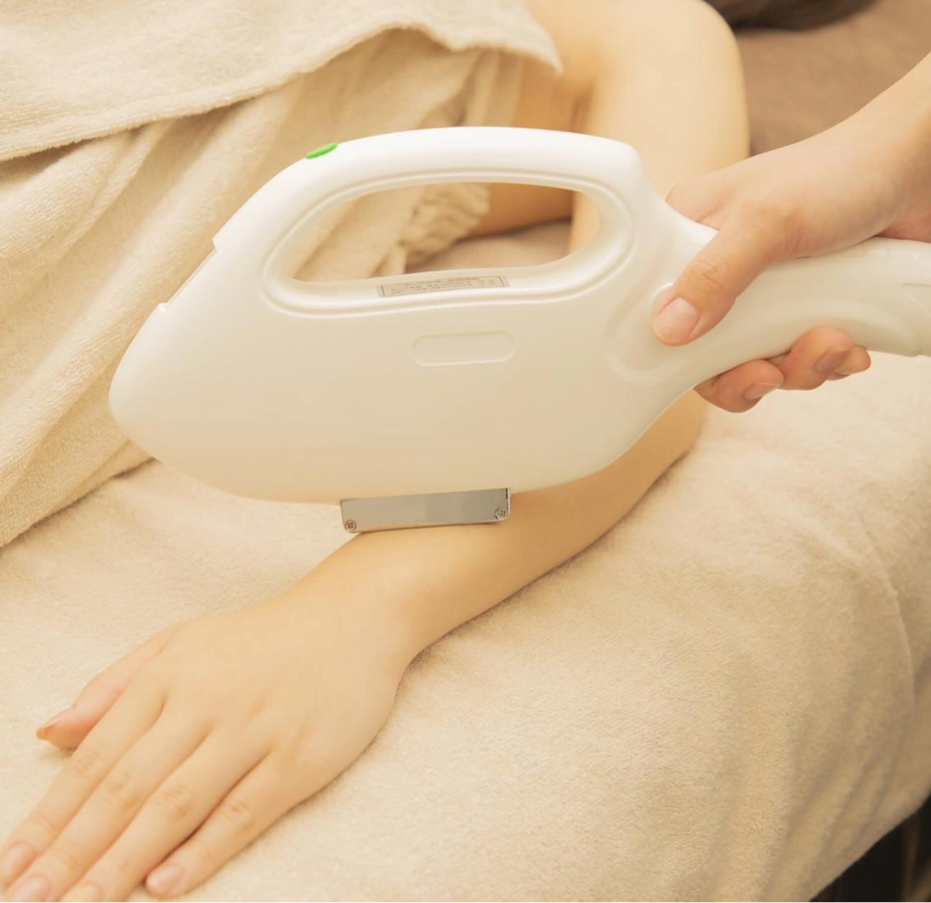 pommier所属・野田 しおりのマツエク・マツパデザイン