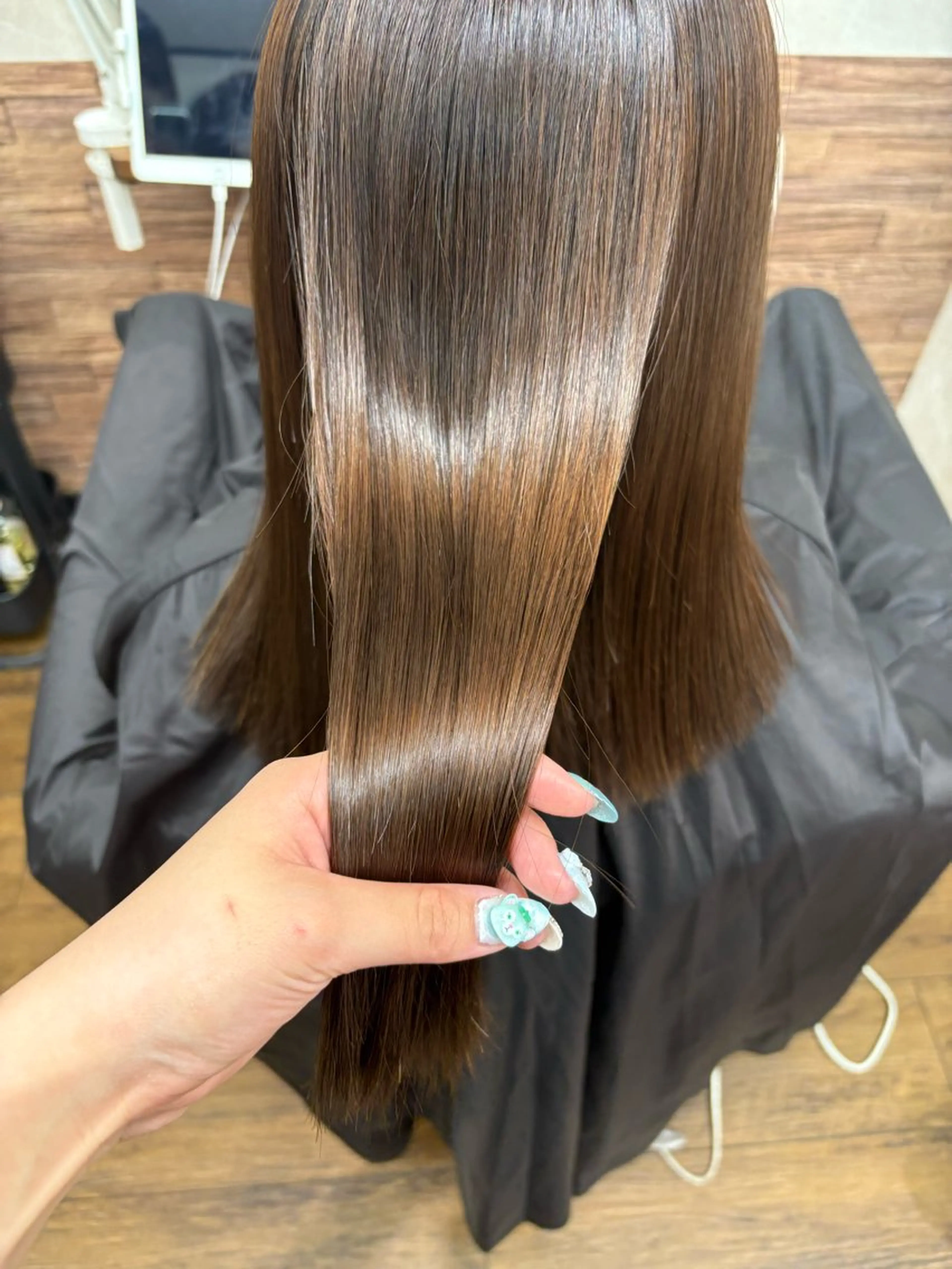 セミロング 🫧ふくだ りな 🕊のヘアスタイル