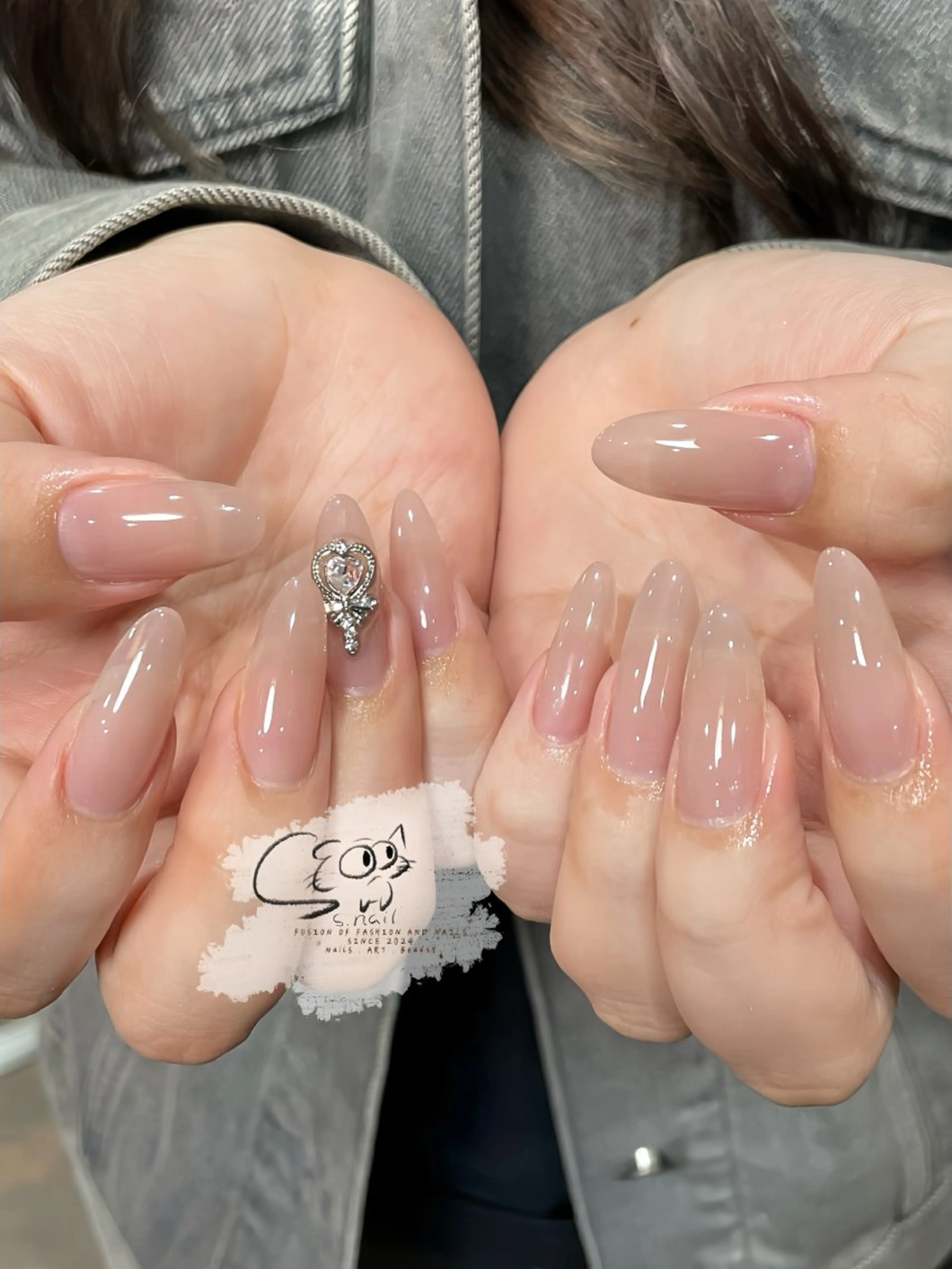 ネイル チークネイル フレンチネイル グラデーション マグネットネイル ワンカラーネイル ハンドネイル S.nail所属・S.nail _のネイルデザイン