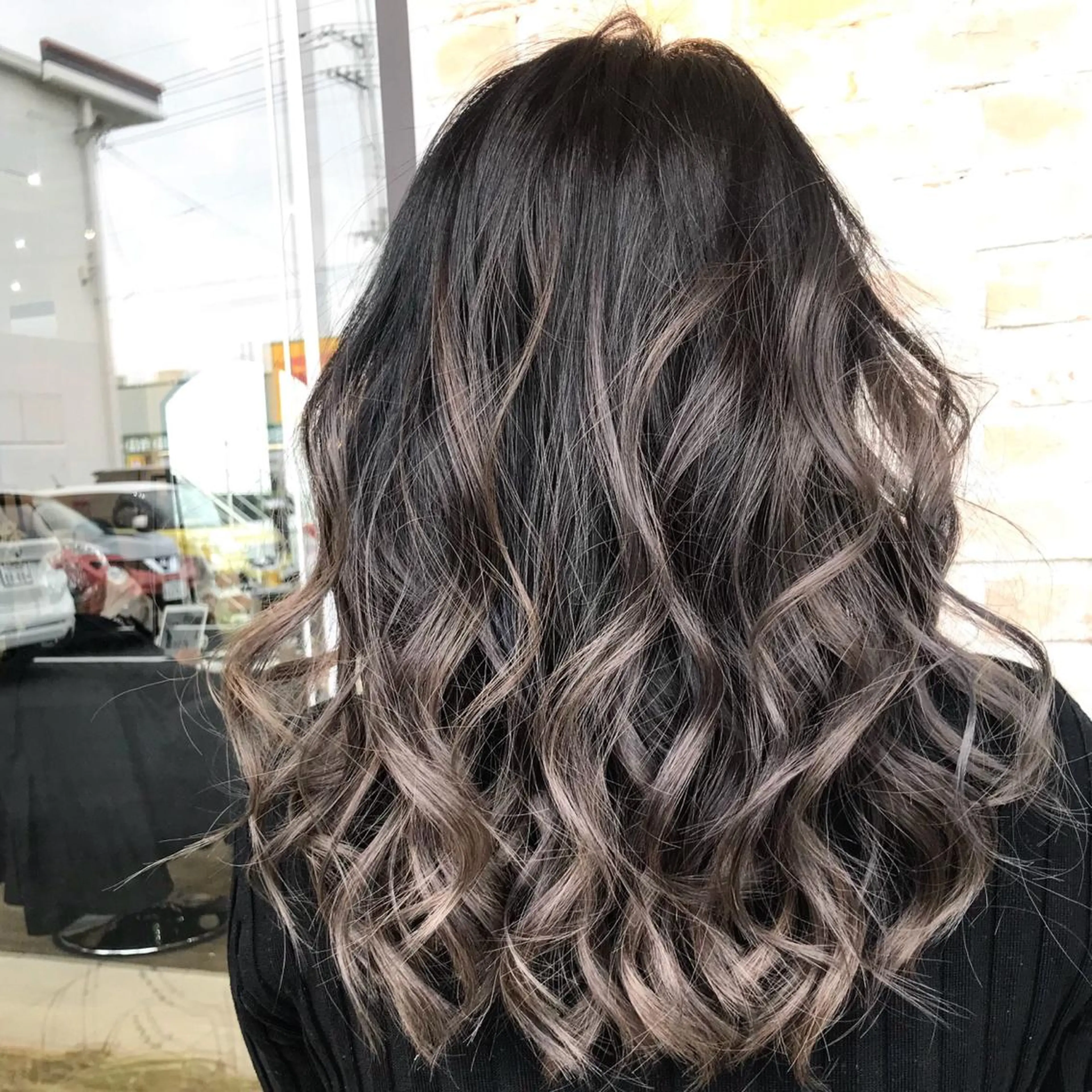 セミロング カット ヘアカラー トリートメント レイヤー❣️縮毛矯正 川村利幸のヘアスタイル