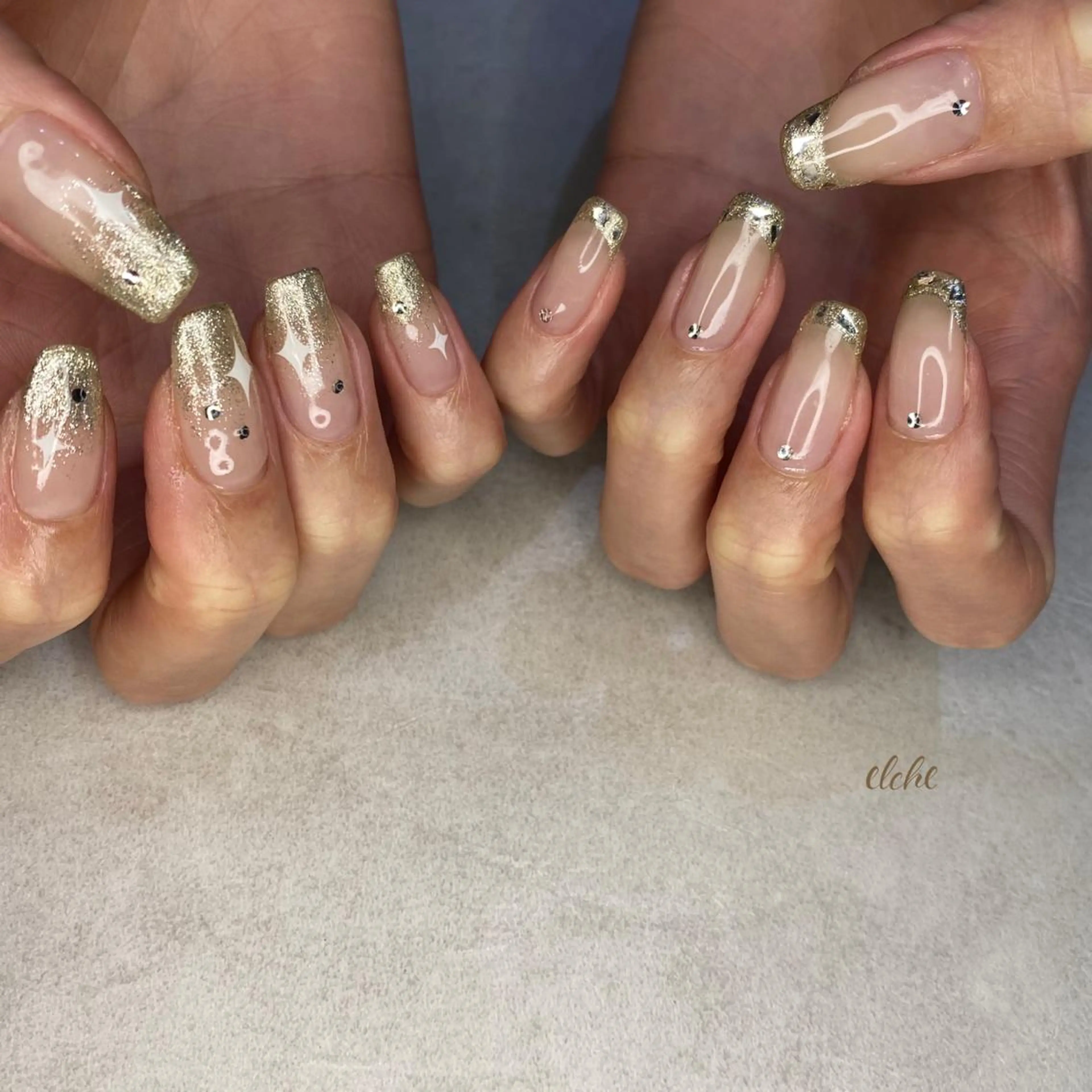 ネイル Rio 𓍼のネイルデザイン