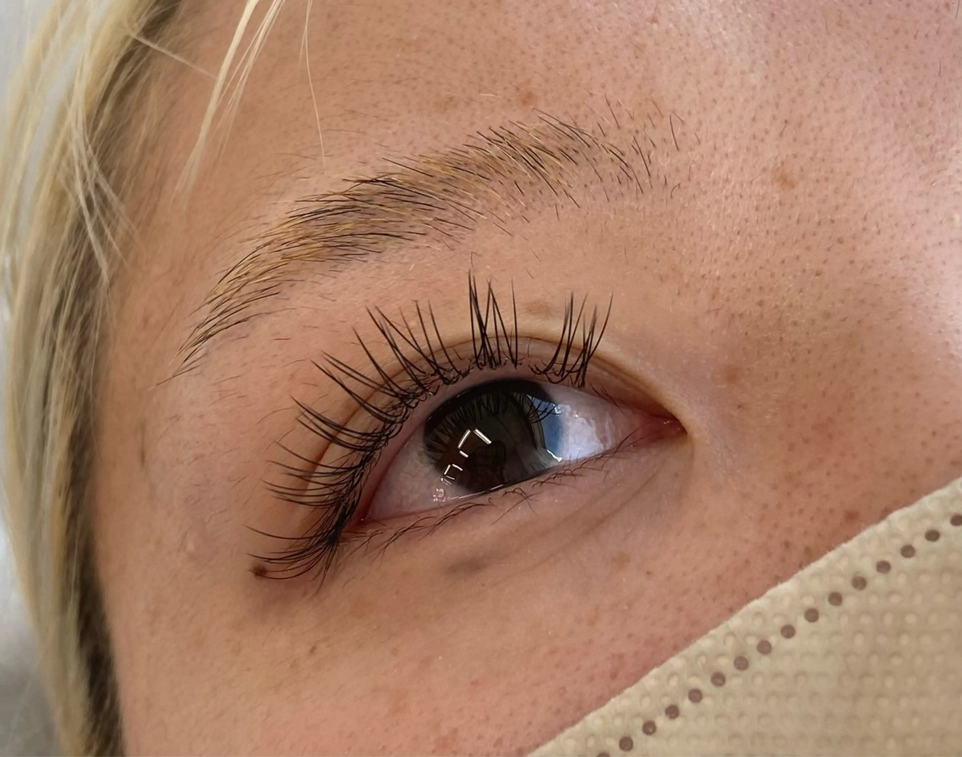 マツエク・マツパ メンズ眉毛サロンSENSE 津田沼所属・SENSE 津田沼 YUIKAの眉毛・アイブロウイメージ