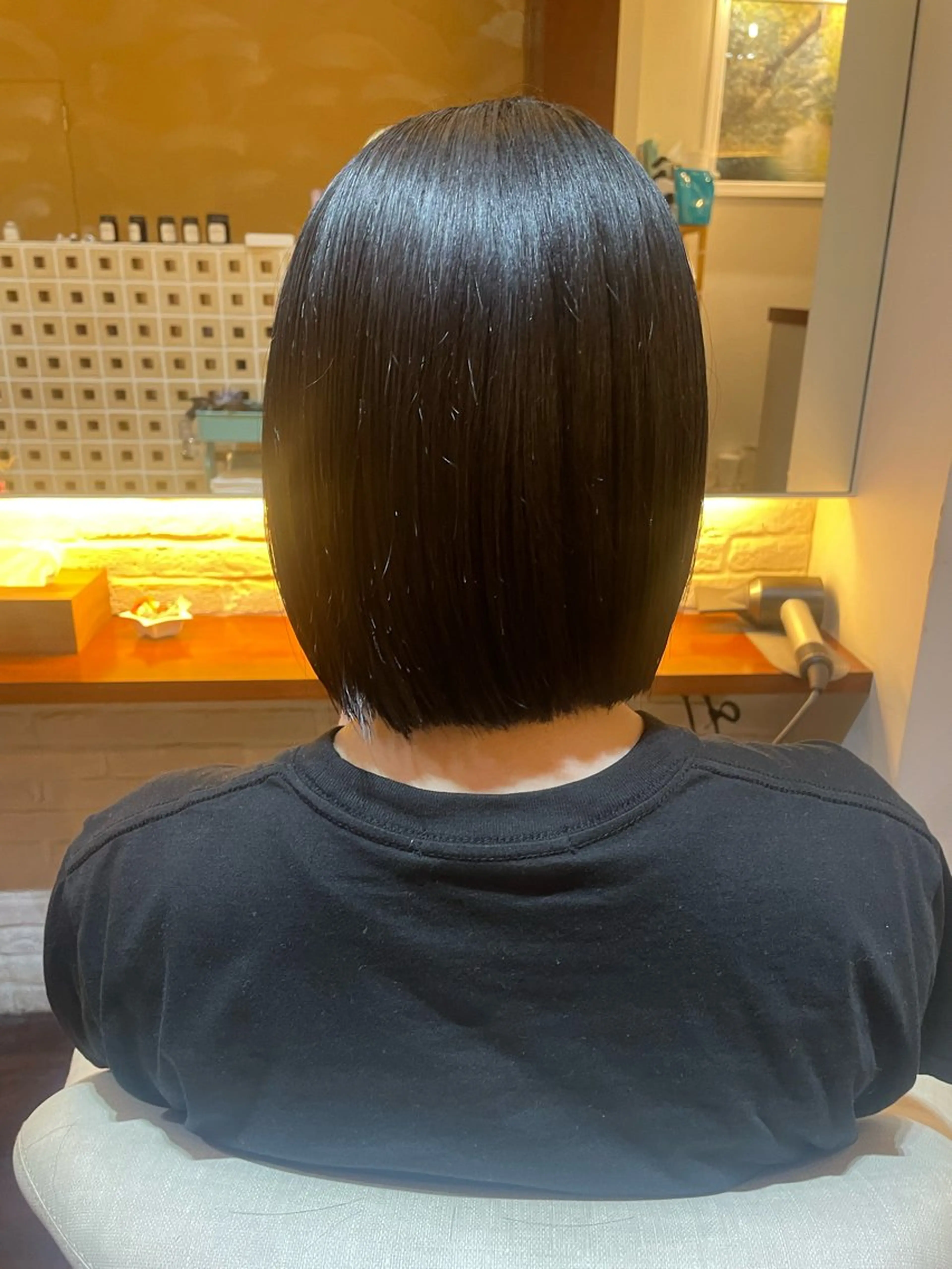 ミディアム ボブ CoCooN nanamiのヘアスタイル