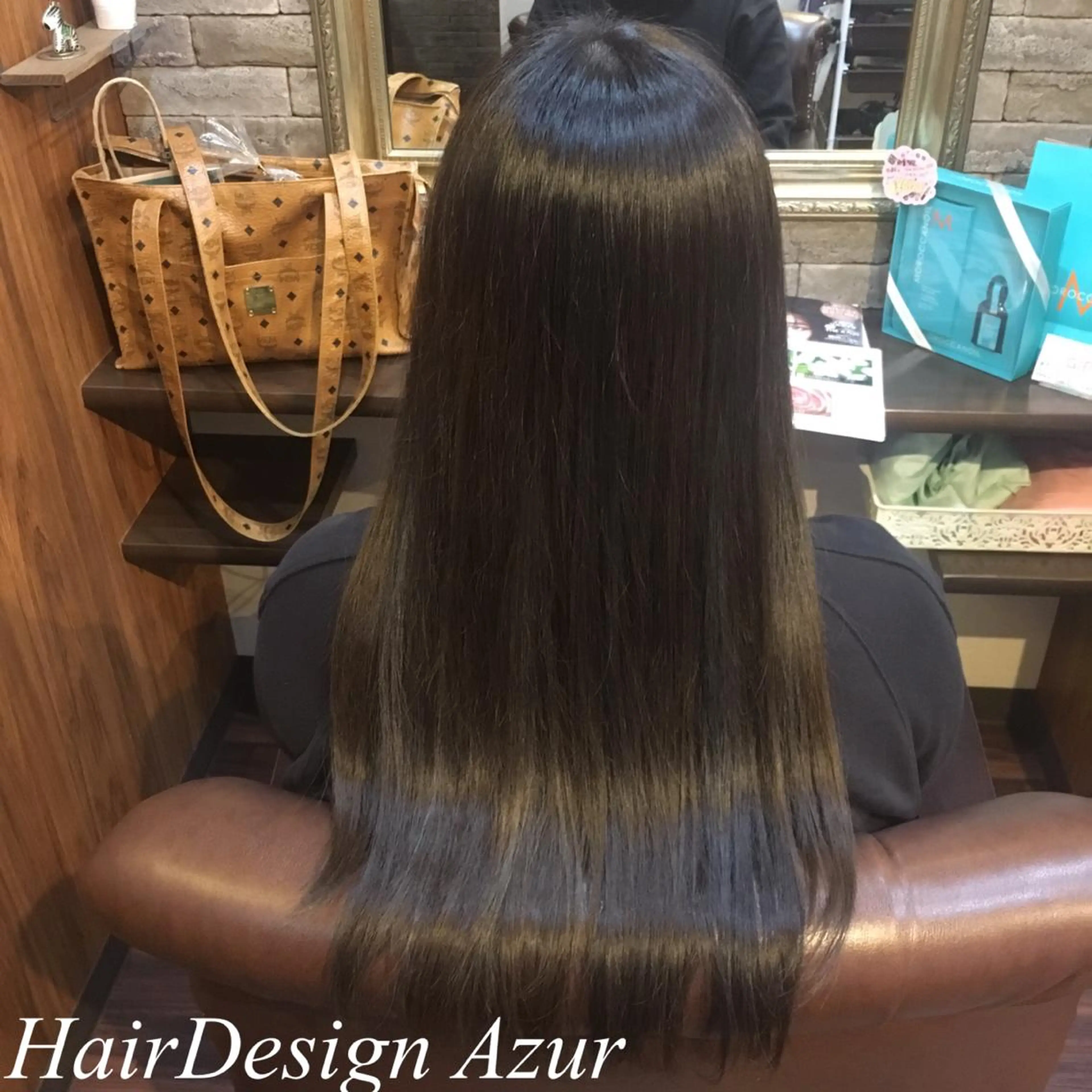 ロング カラー HairDesign Azurのヘアスタイル