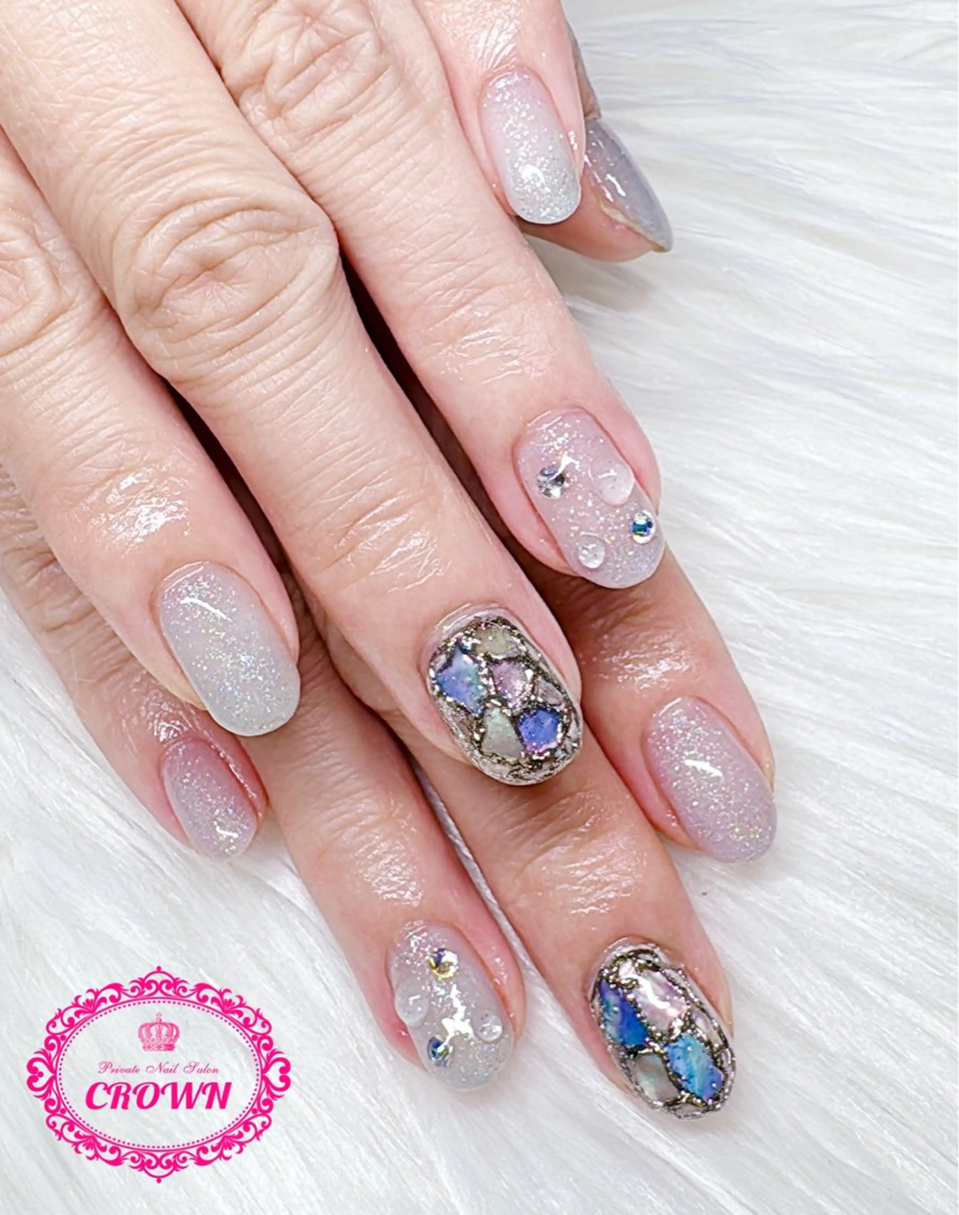 ネイル CROWN プライベートサロンのネイルデザイン