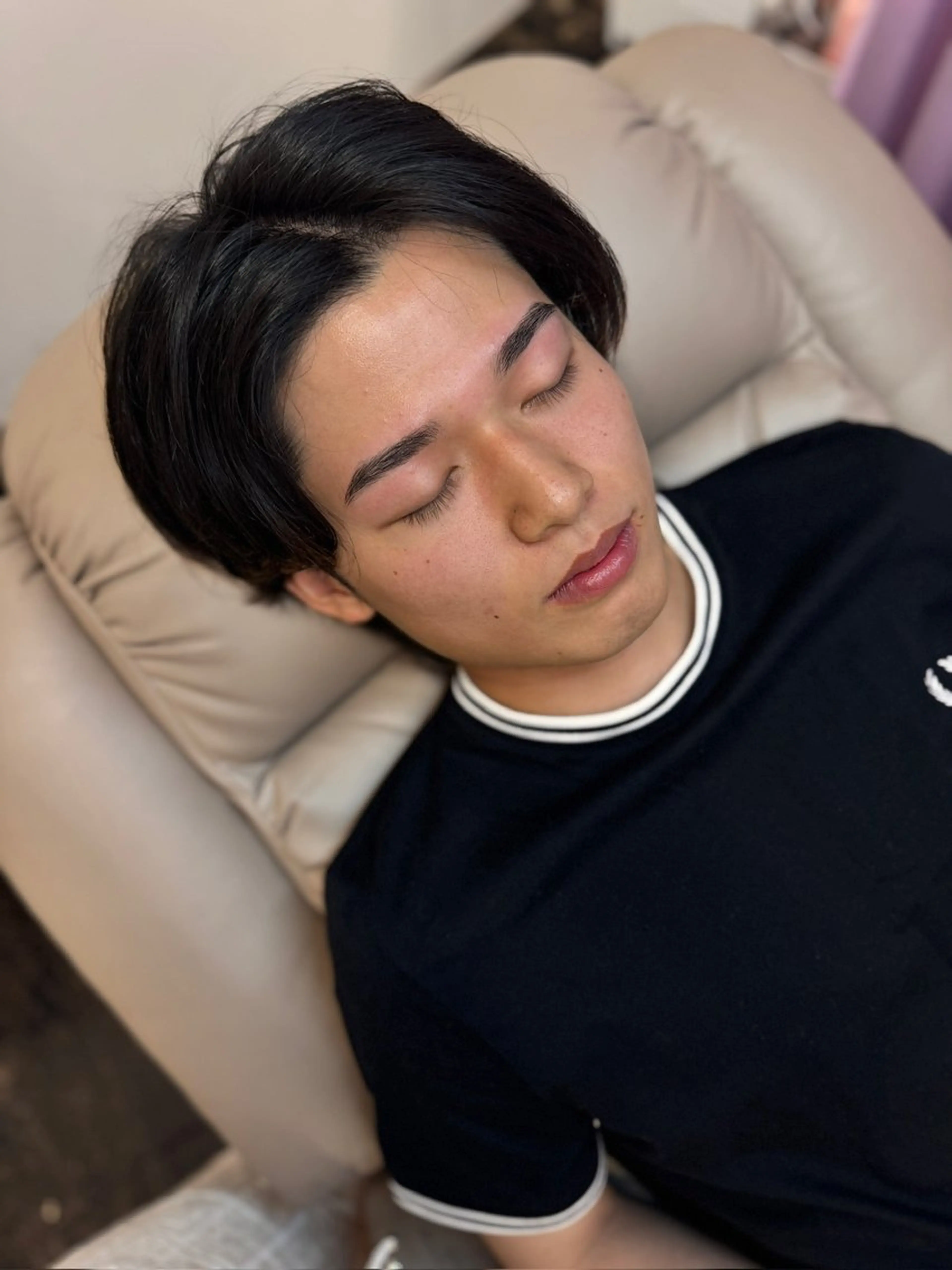 平日予約限定✨メンズ眉ワックスの写真