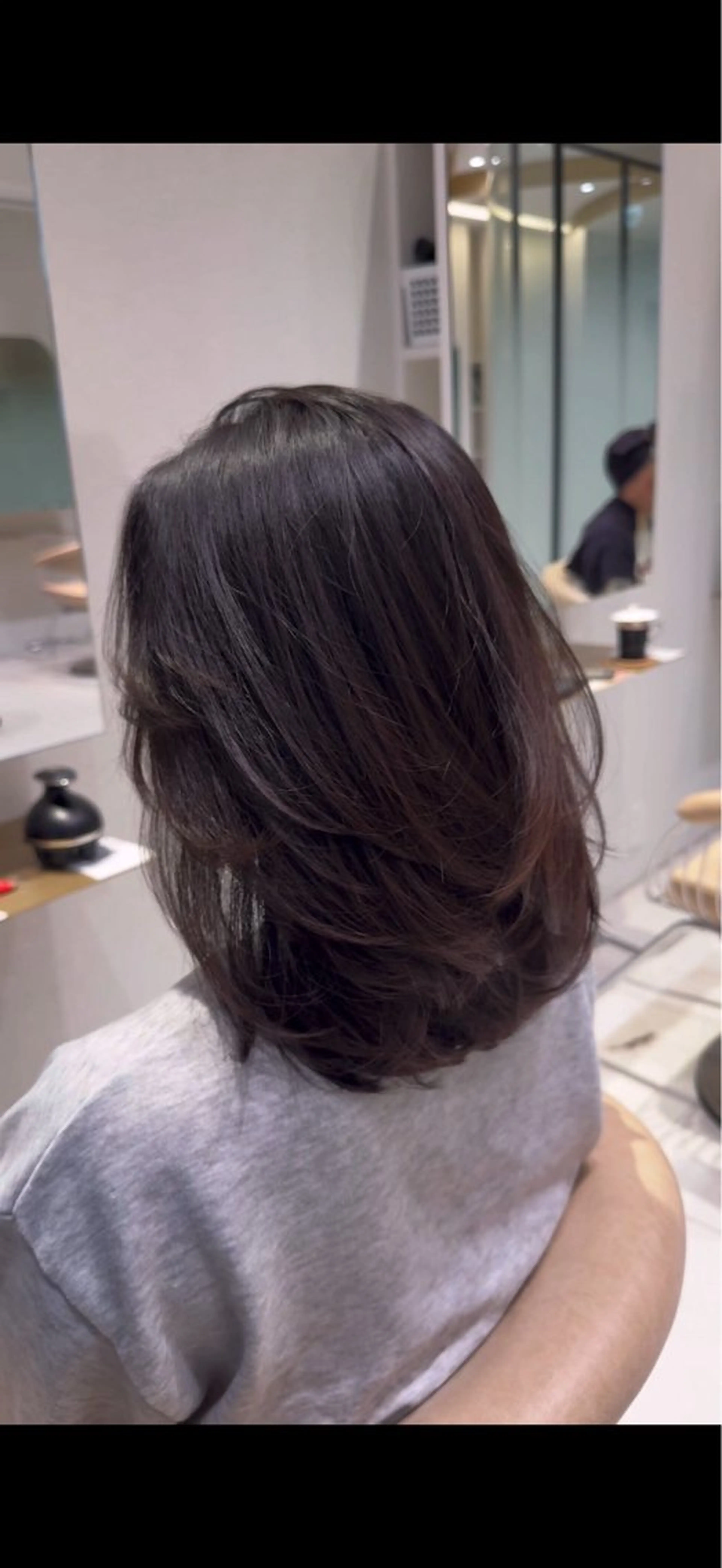 ミディアム COCONA/ORO モデル様募集中のヘアスタイル