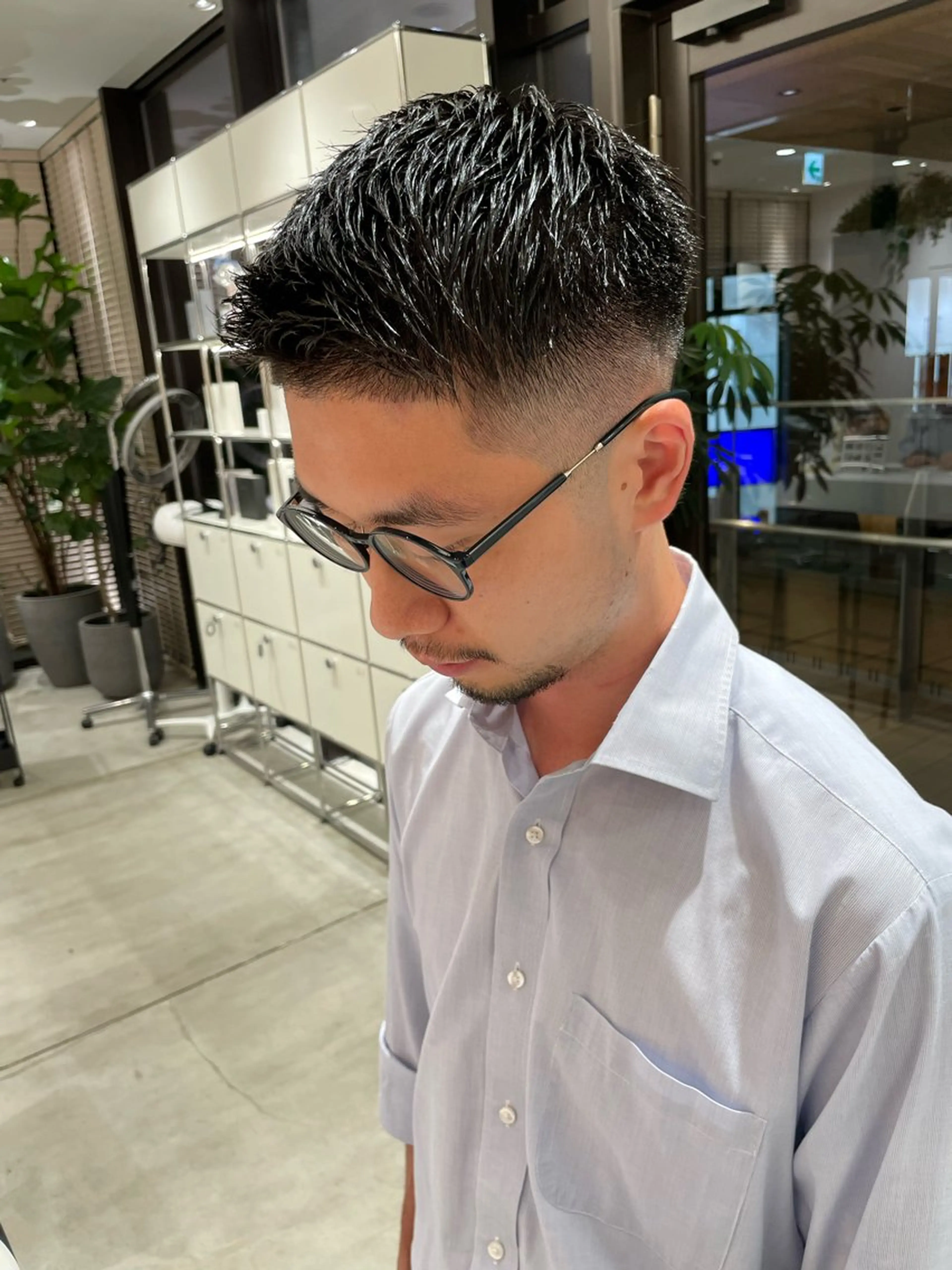 メンズ フェードカット スキンフェード 髪質改善＆美髪矯正 専門美容師:植原瑞樹のヘアスタイル