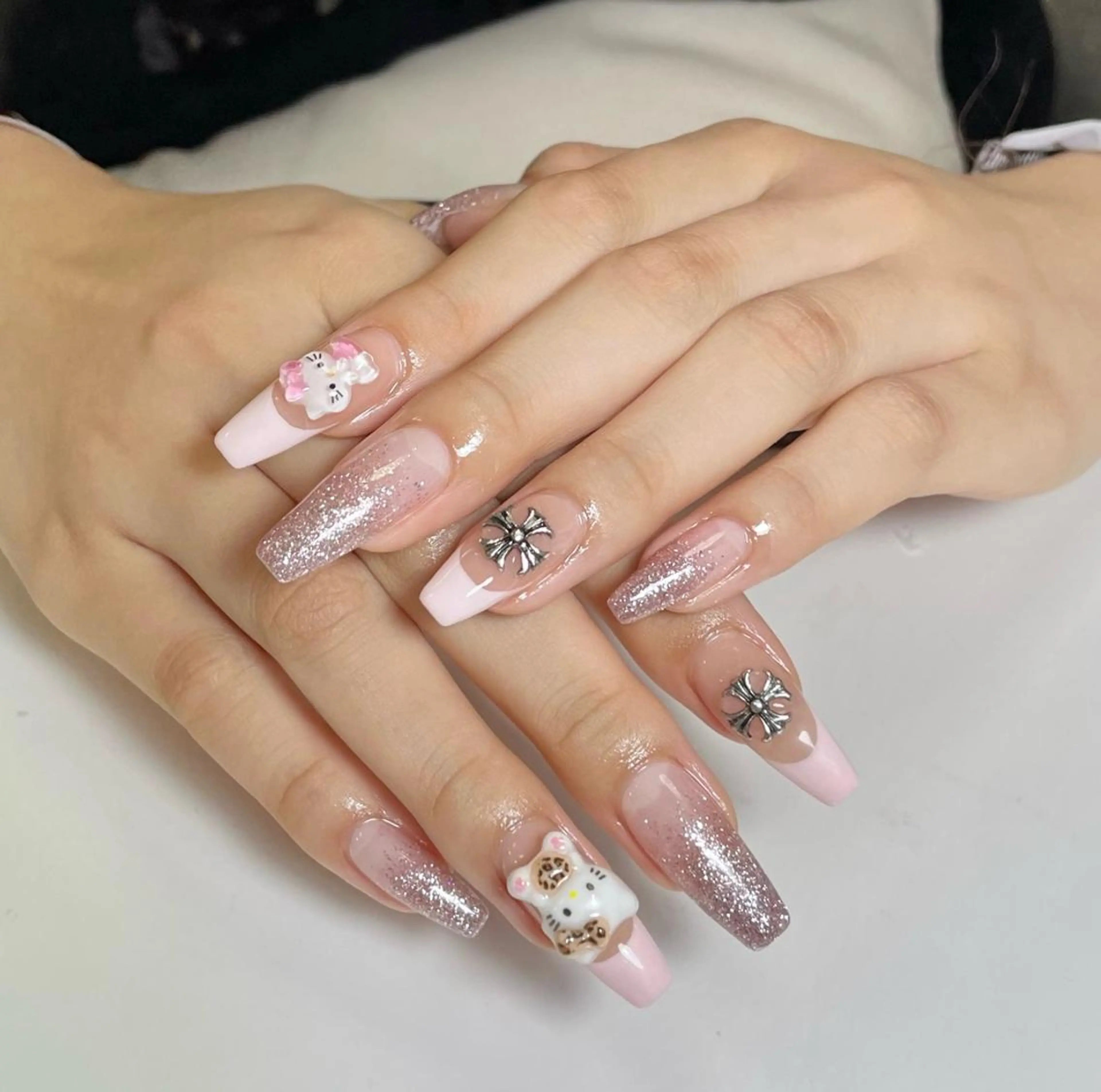 ネイル ハンドネイル Pure&Rich Nailのネイルデザイン