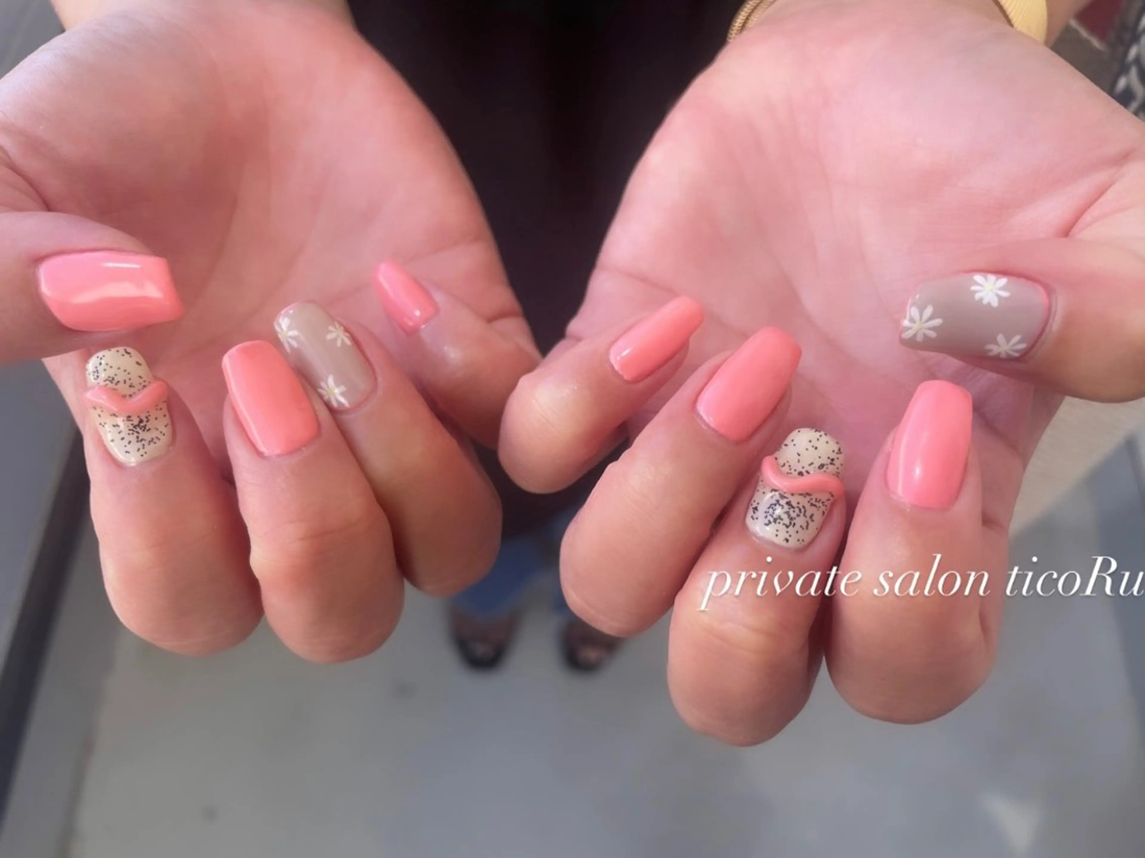 ニュアンス・Free(オフなし)8,500円​〜​の写真