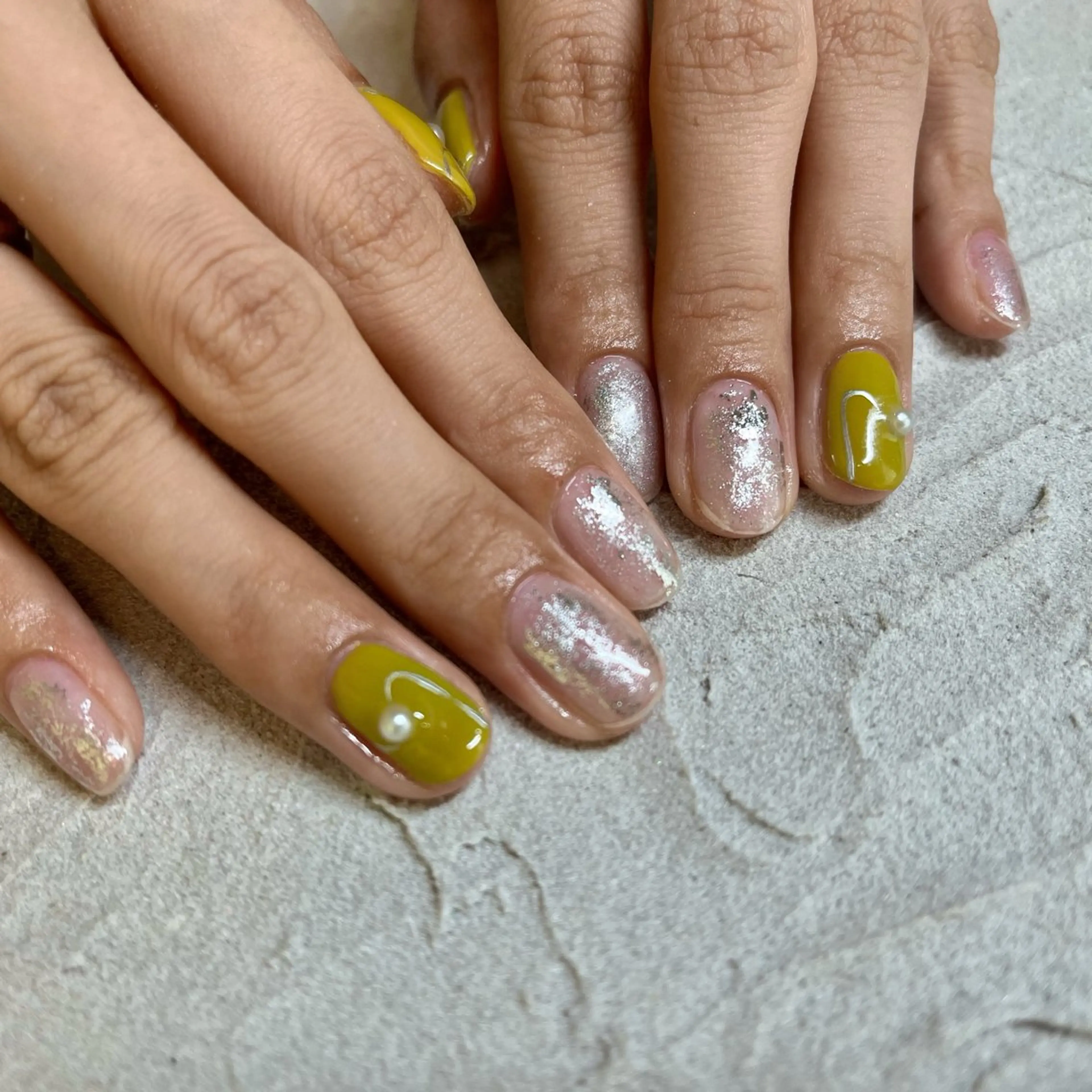 ネイル フレンチネイル ジェルネイル 韓国ネイル マグネットネイル ニュアンスネイル MARU NAIL mamiのネイルデザイン