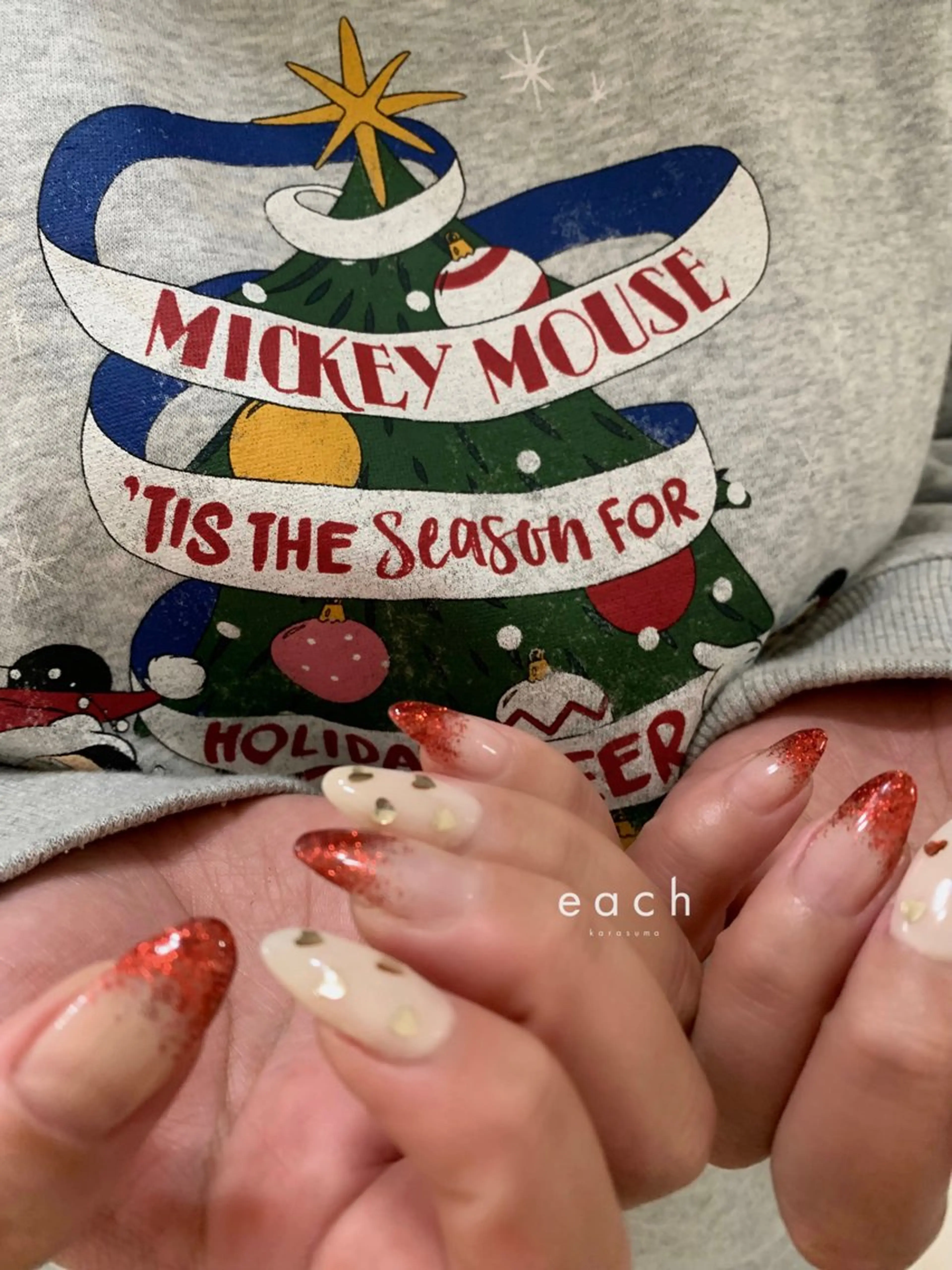 ネイル each Hibikiのネイルデザイン