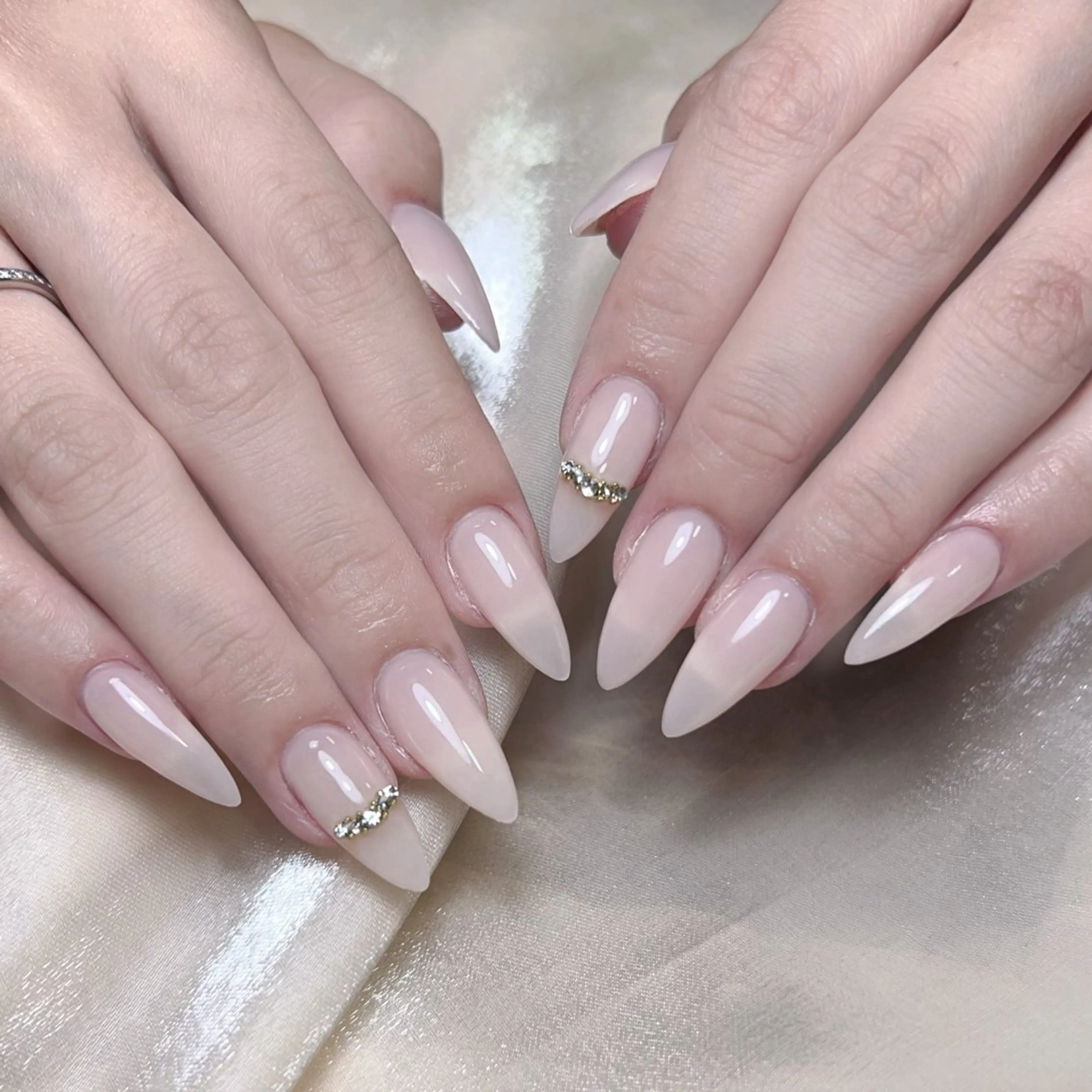 ネイル ハンドネイル NAILサロン 木にいるのネイルデザイン