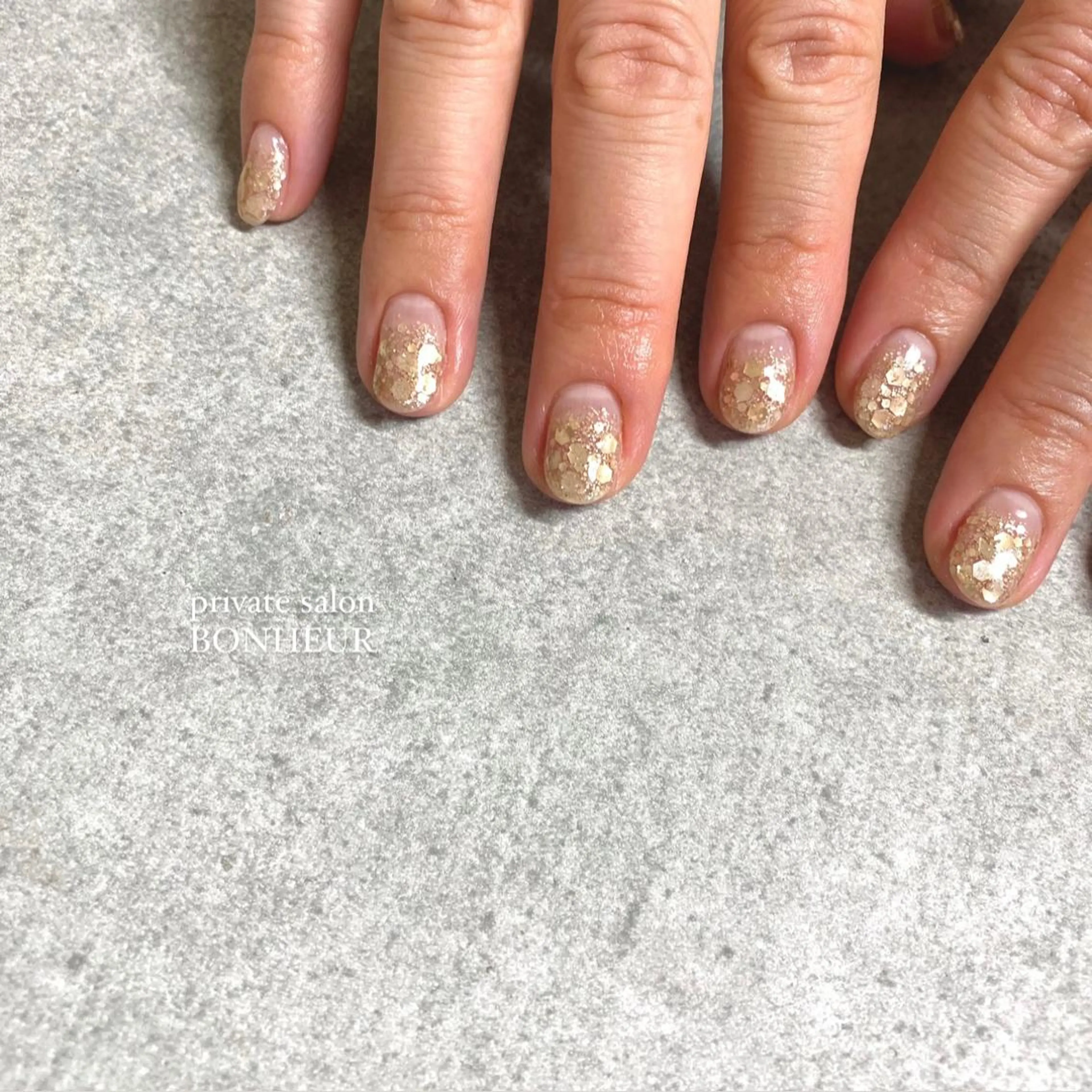 ネイル ハンドネイル BONHEUR Annaのネイルデザイン