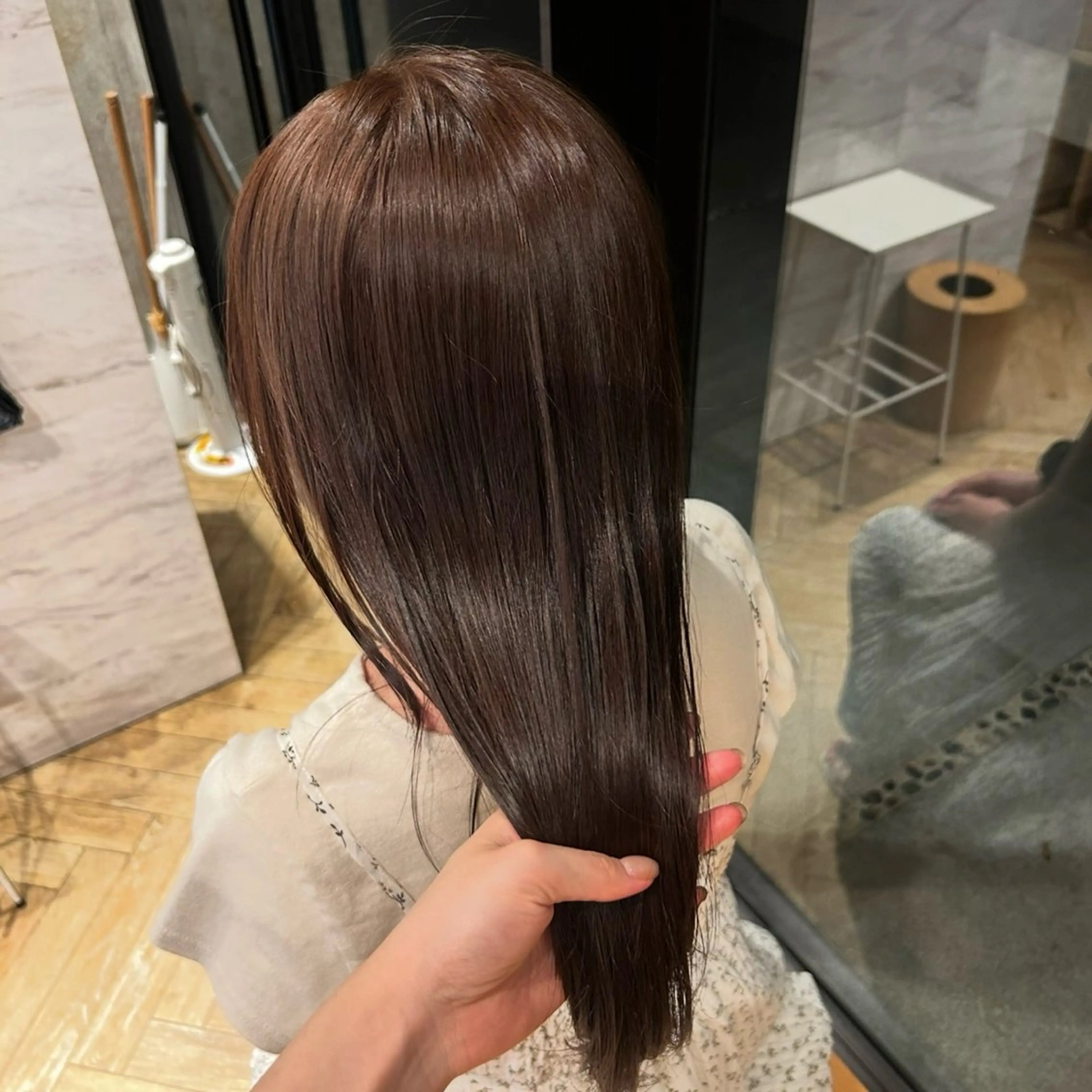 ミディアム 縮毛矯正 トリートメント 🌸透明感/レイヤー / 栗林 彩🌸のヘアスタイル