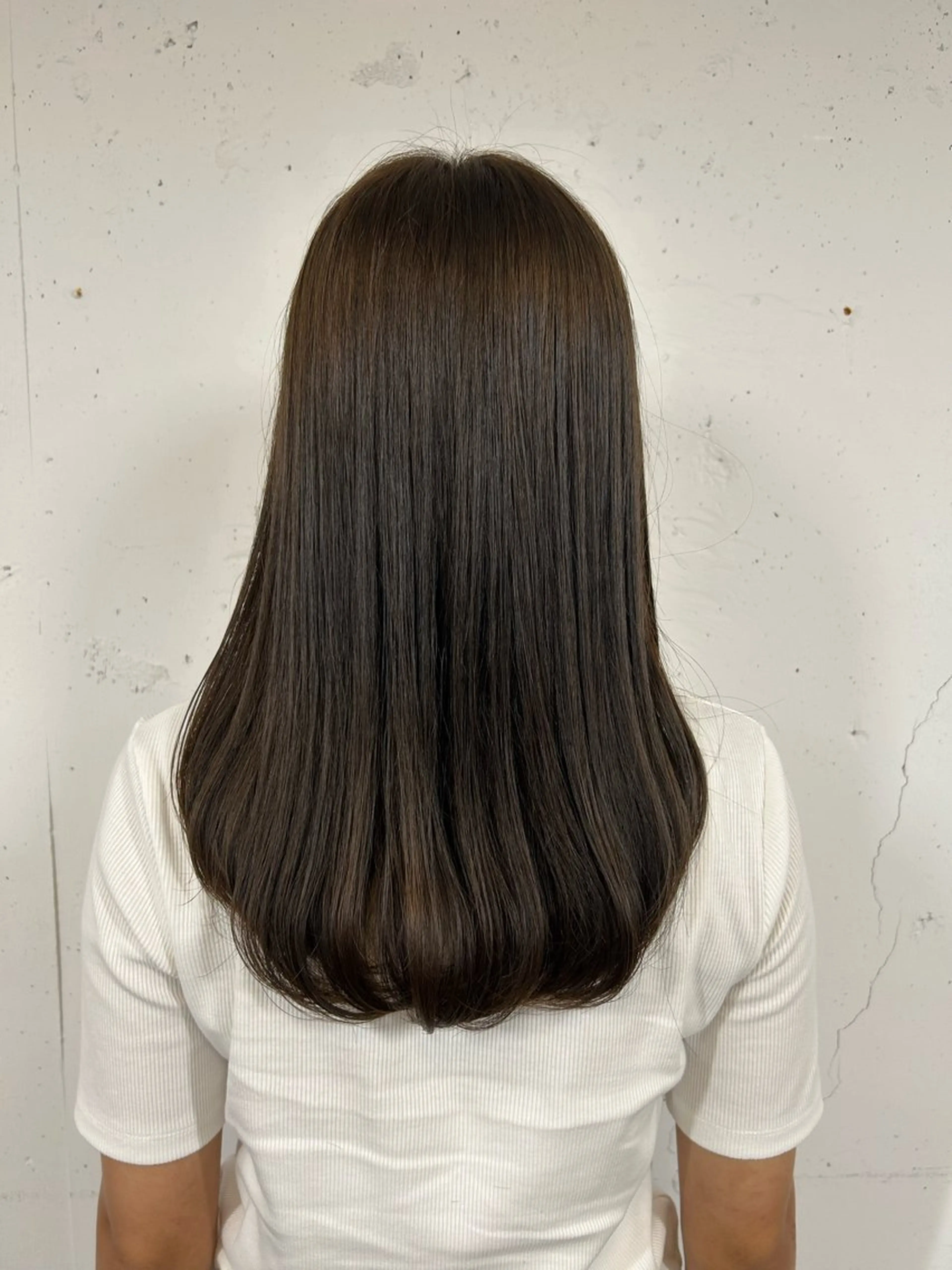 カラー グレージュ オリーブグレージュ オリーブグレー 藤澤 樹のヘアスタイル