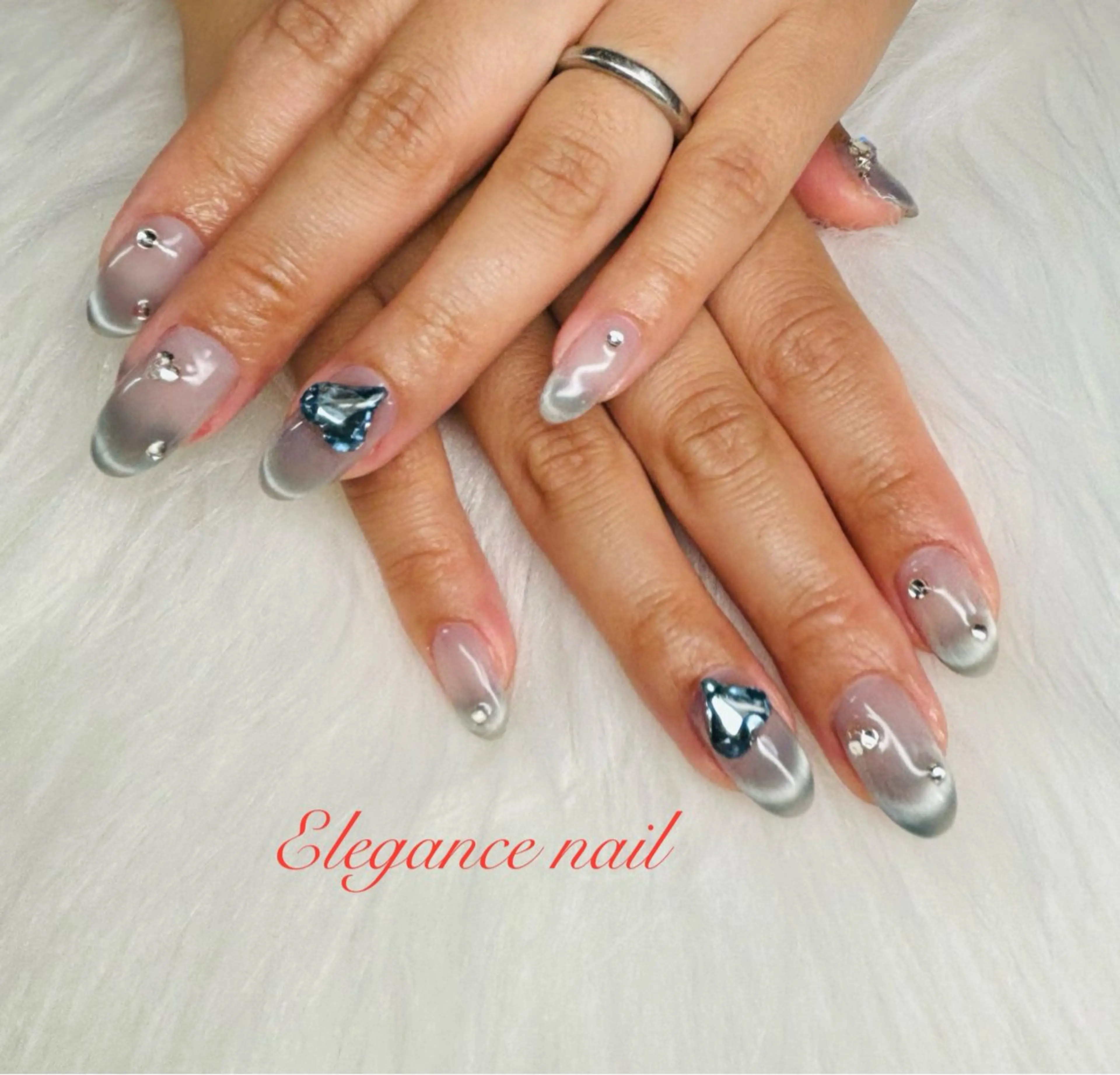 ネイル Elegance Nail所属・Elegance Nail本厚木店舗のネイルデザイン
