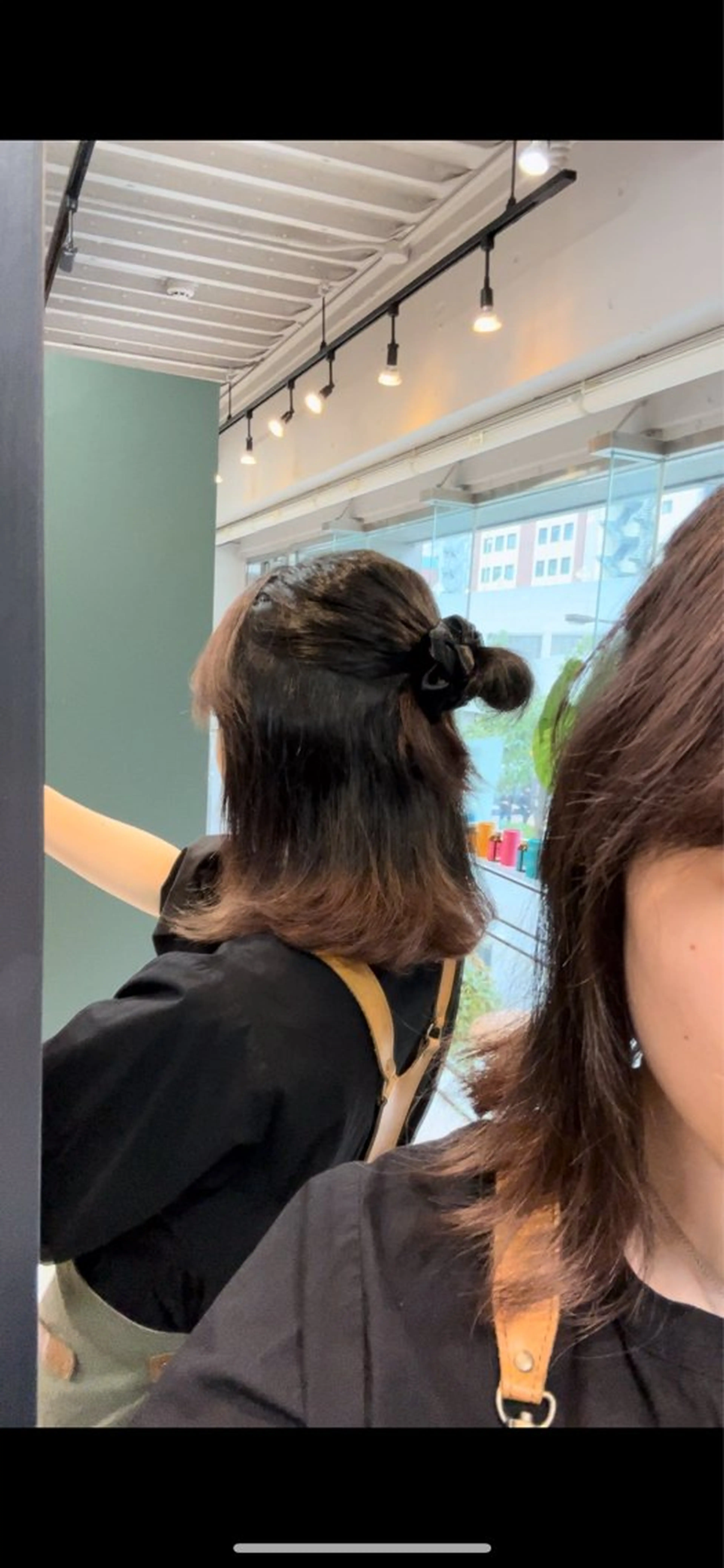 セミロング カラー ブリーチ ヘアカラー PREVIA銀座渡辺 真矢のヘアスタイル