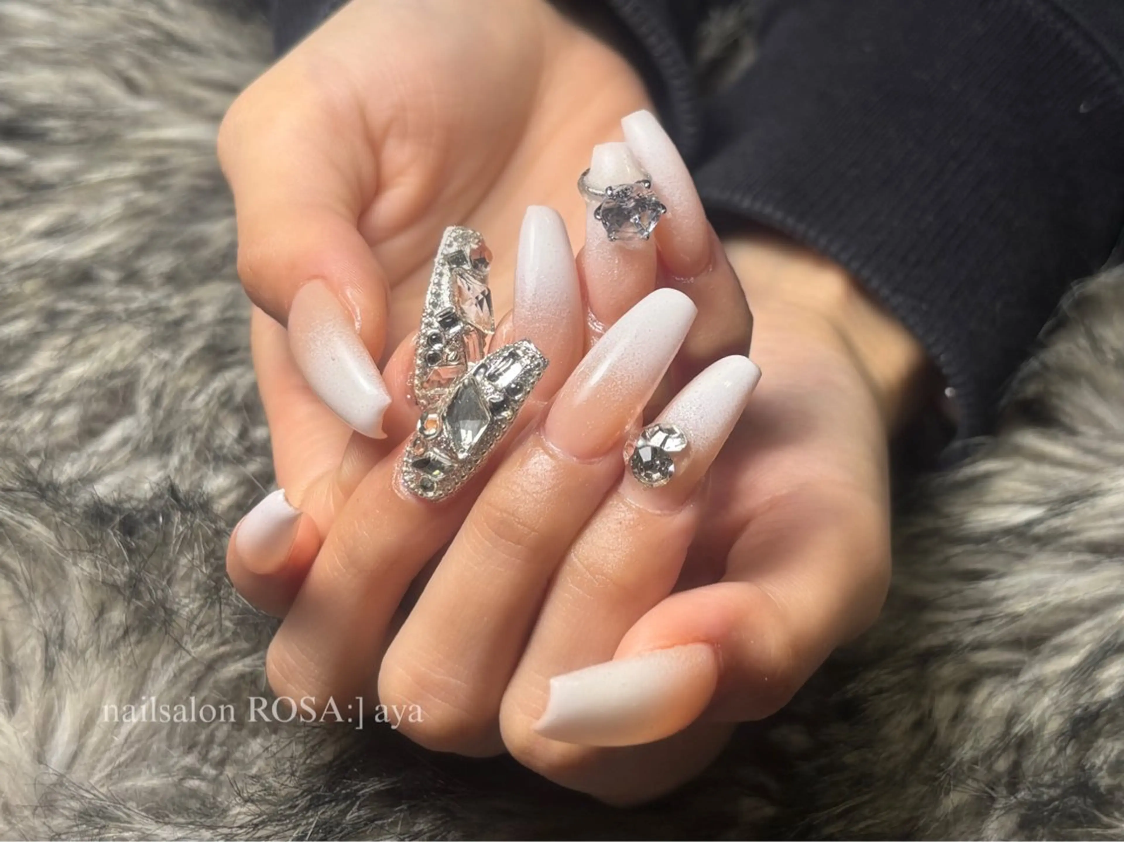 ネイル ハンドネイル nailsalon ROSA所属・nailsalon ROSA ayaのネイルデザイン