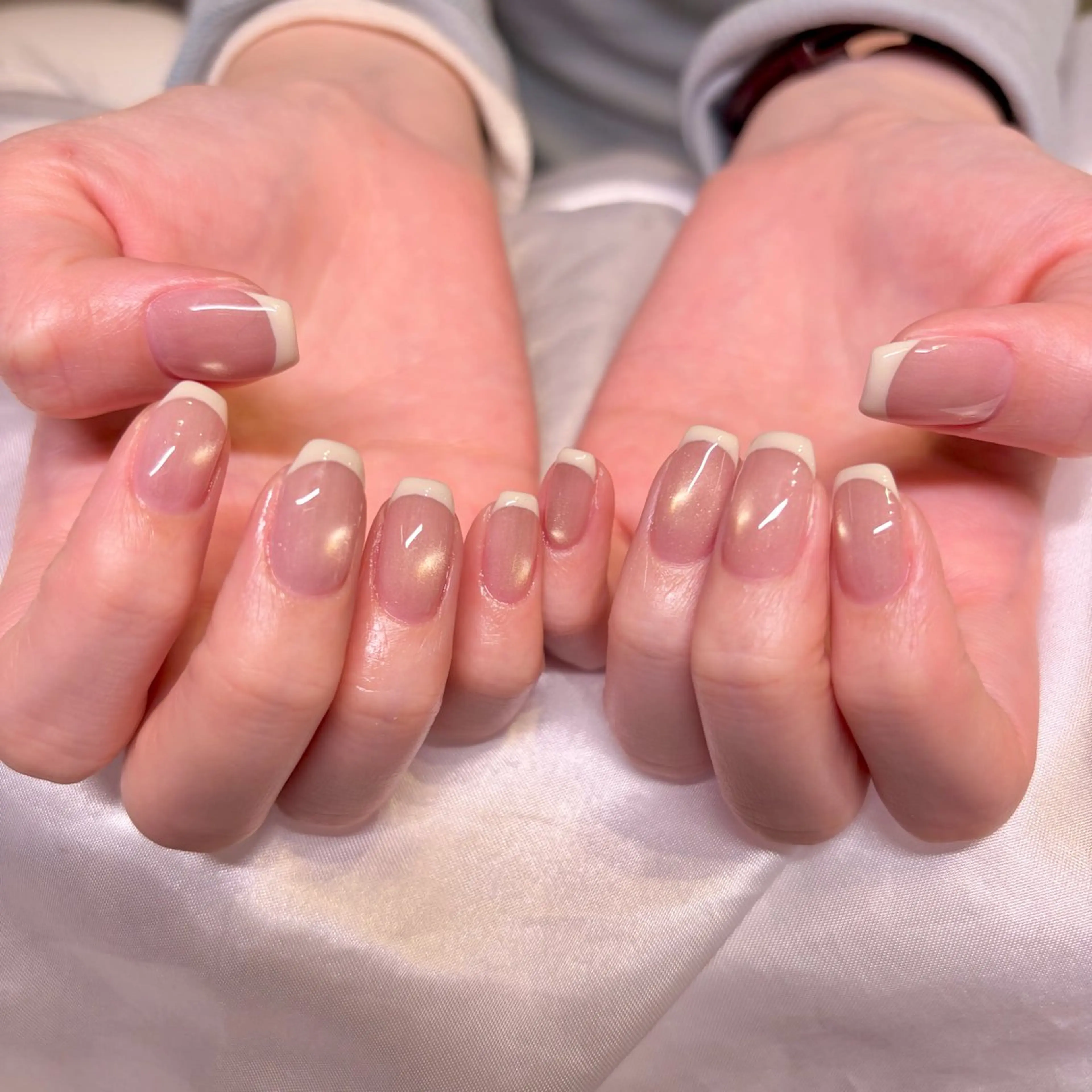 ネイル フレンチネイル マグネットネイル ハンドネイル nail salon e'mu💐のネイルデザイン