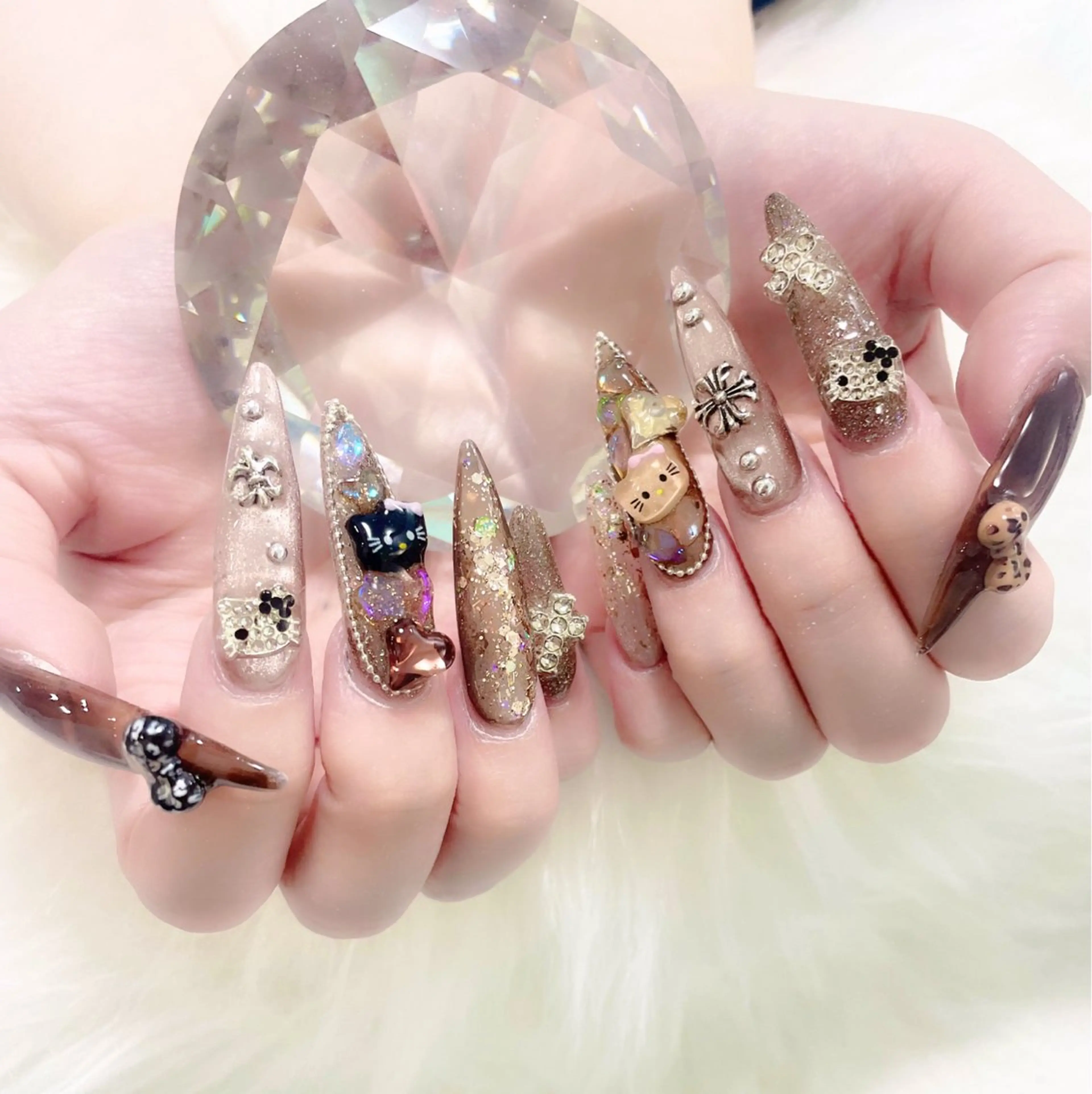 ネイル 長さ出し フレンチネイル グラデーション 韓国ネイル マグネットネイル 。 Omiのネイルデザイン