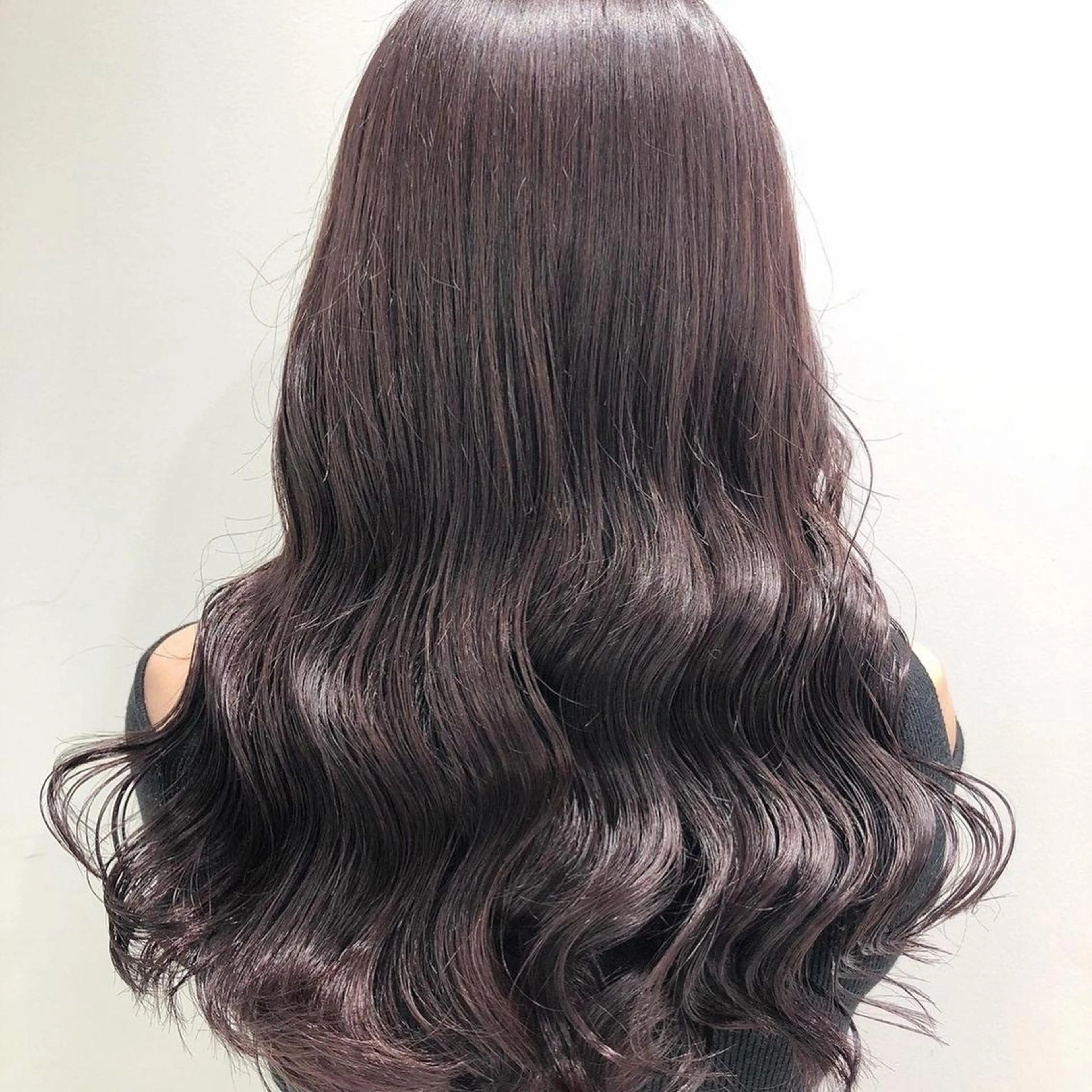 ロング アッシュ ベージュカラー💖 やすひろのヘアスタイル