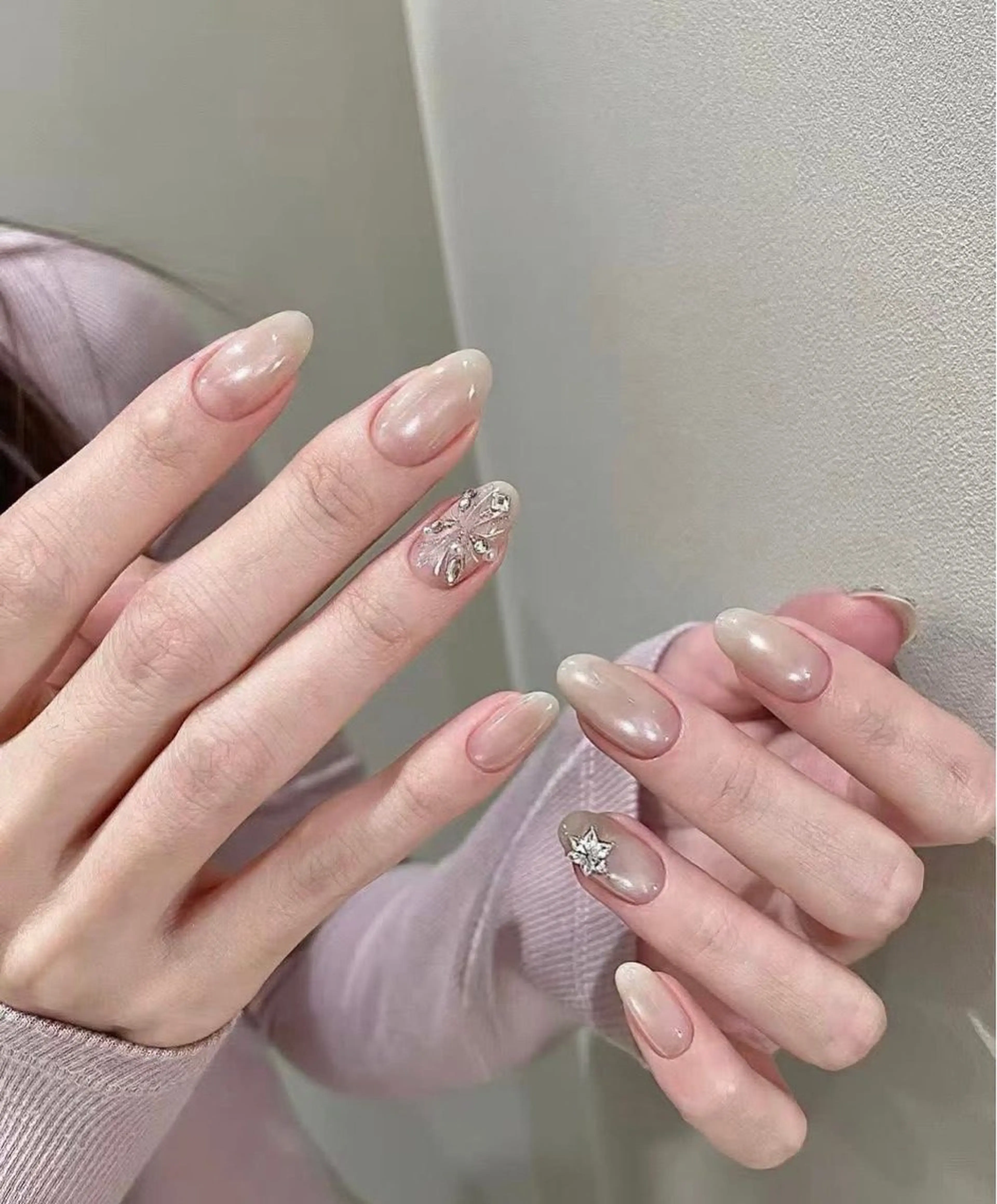 ネイル ハンドネイル T. Leeのネイルデザイン