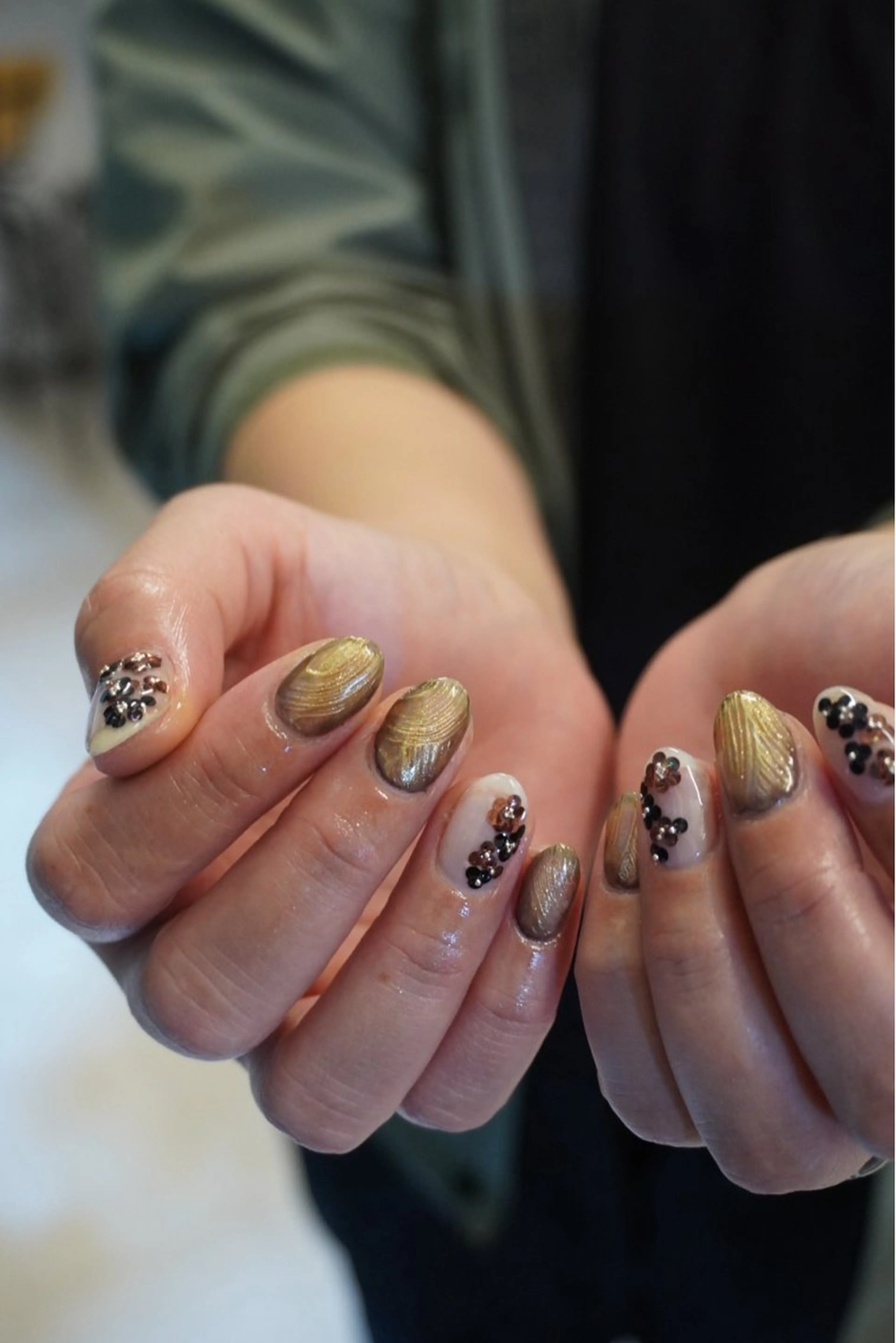 ネイル アートネイル シンプルネイル ハンドネイル futamura sakiのネイルデザイン