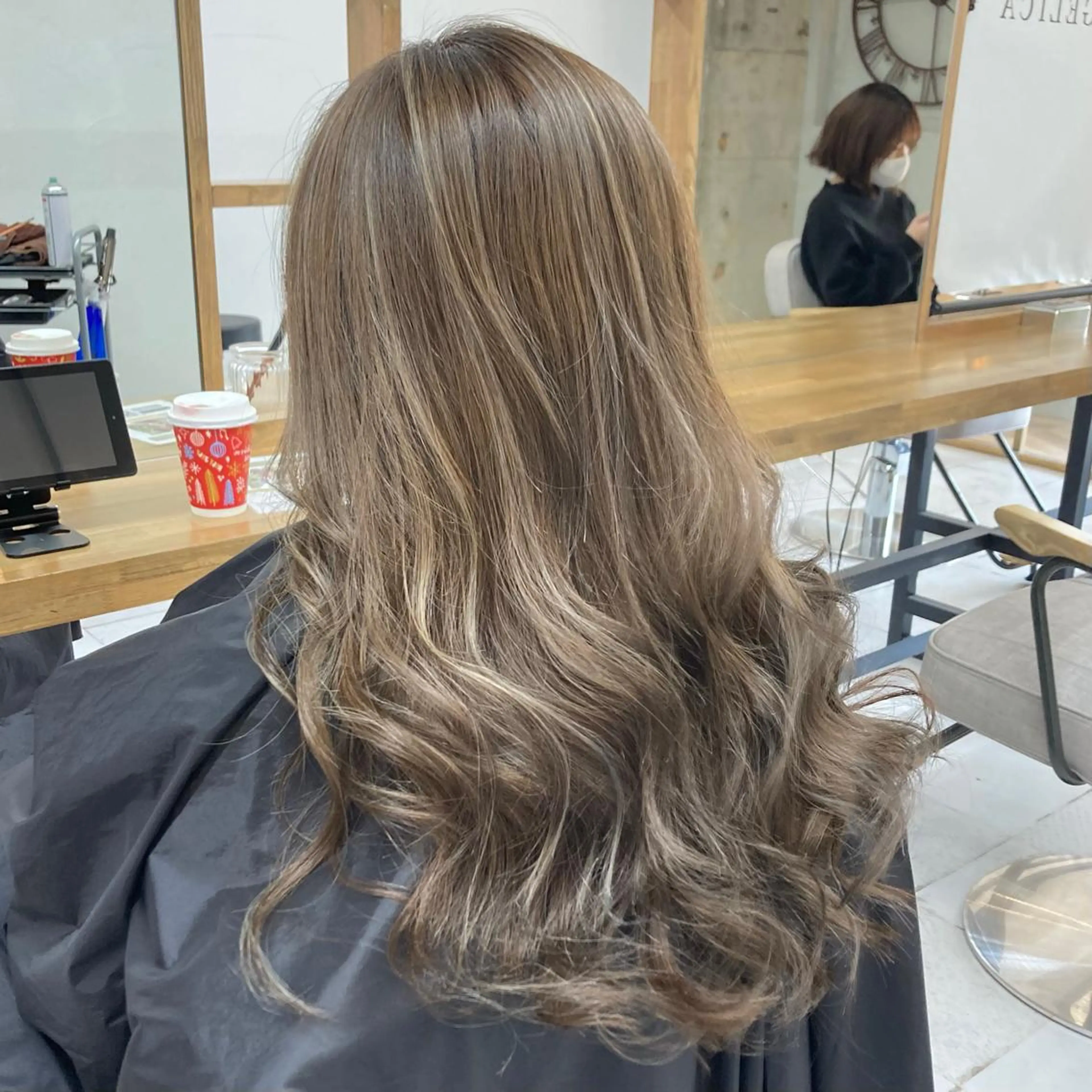 ロング カラー ヘアカラー 韓国レイヤーカット★ 小林大樹のヘアスタイル