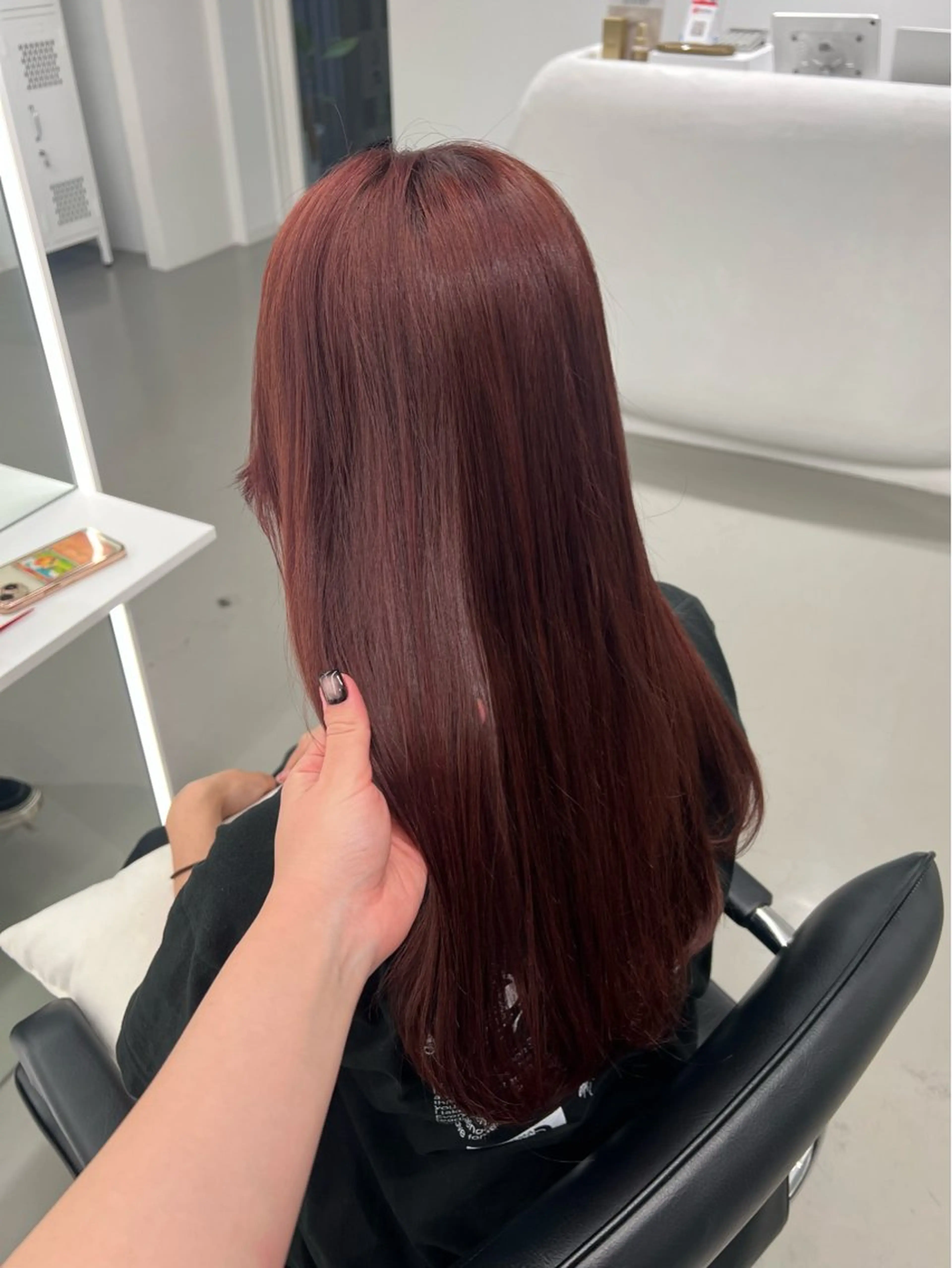 セミロング ヘアカラー VISION 巻幡野花のヘアスタイル