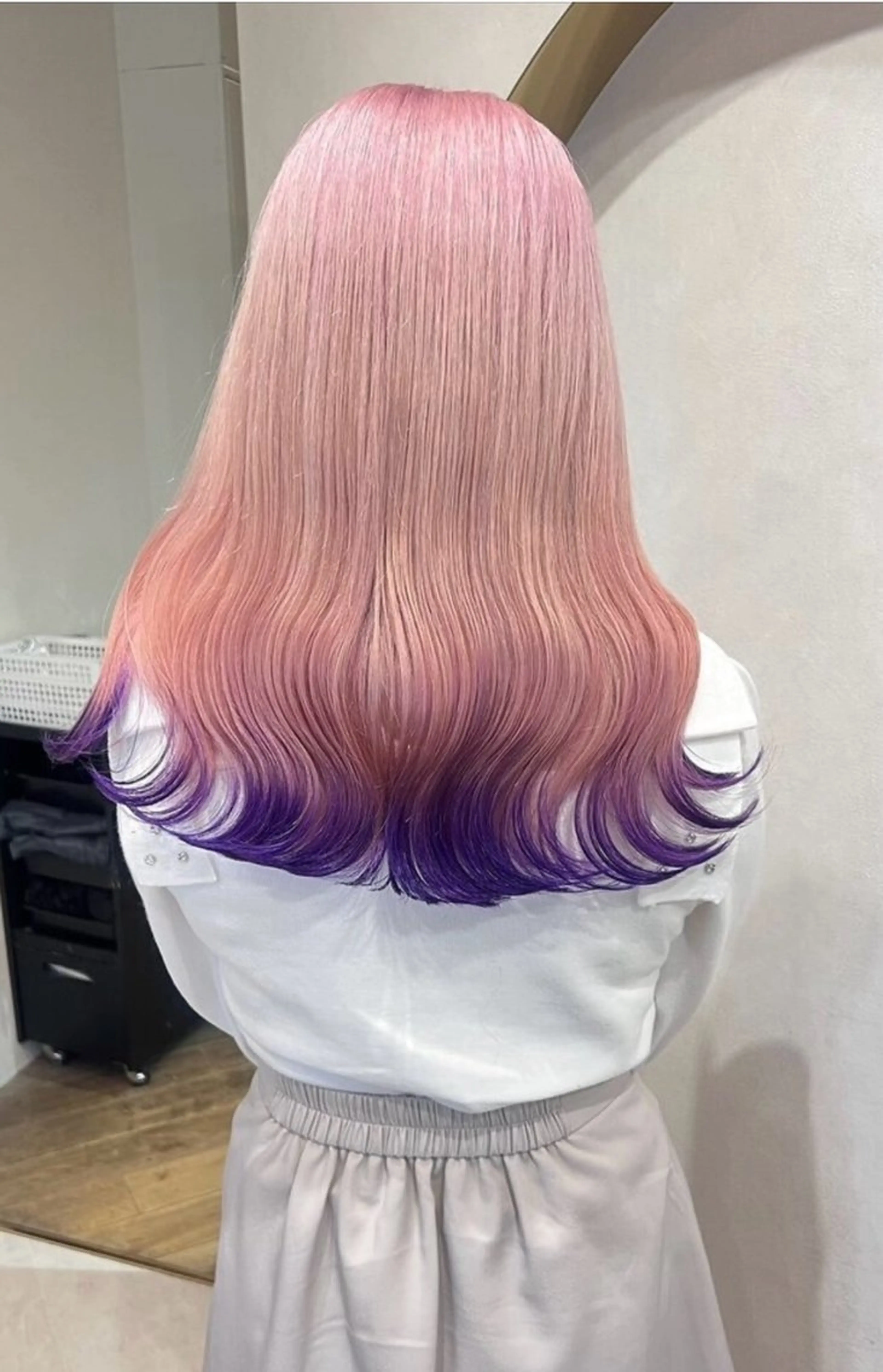 カラー ラベンダーカラー ピンクカラー ヘアカラー FORT/ AIRIのヘアスタイル