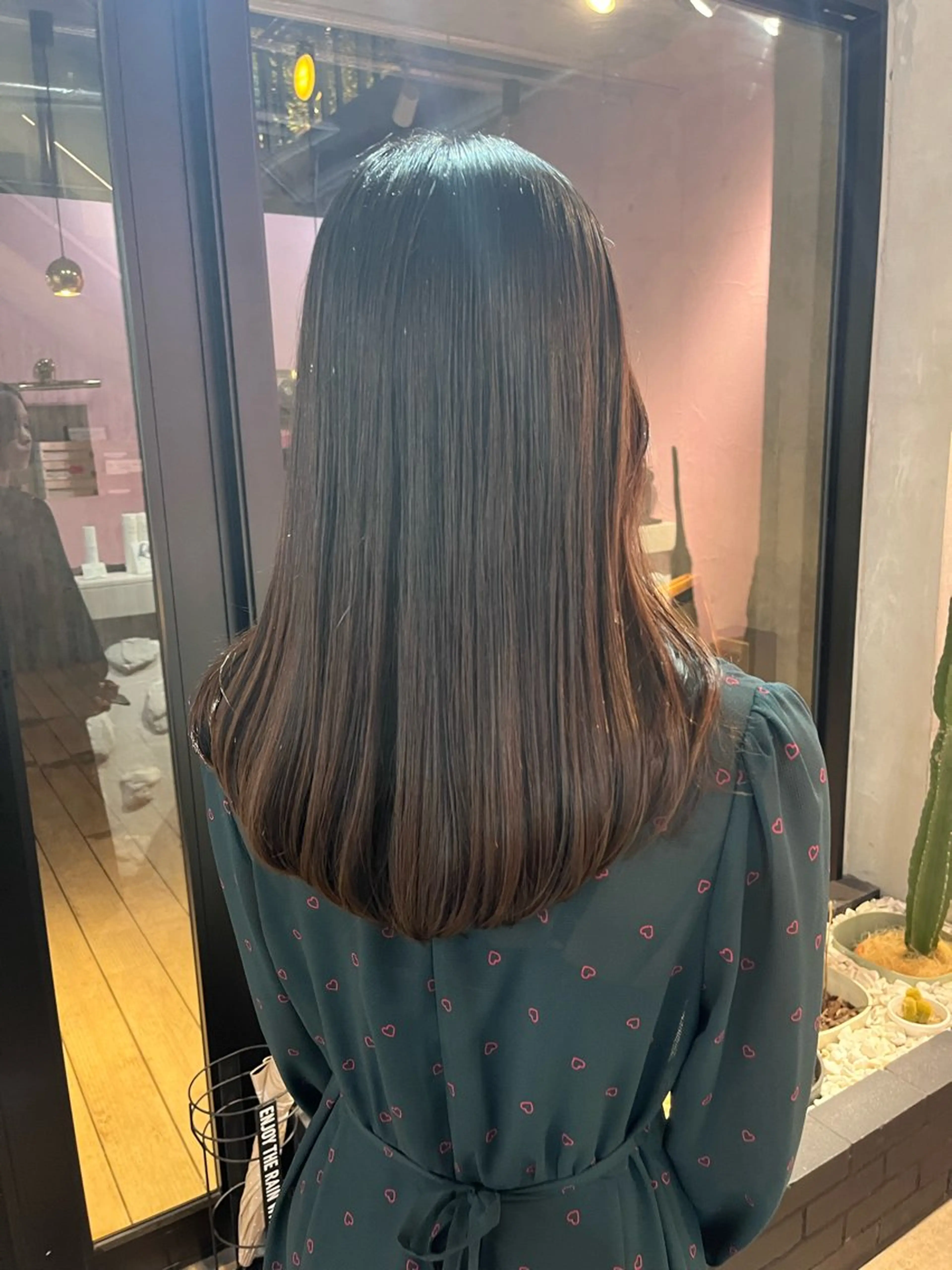 ロング カラー 艶感透明感カラー🤍 hinaのヘアスタイル