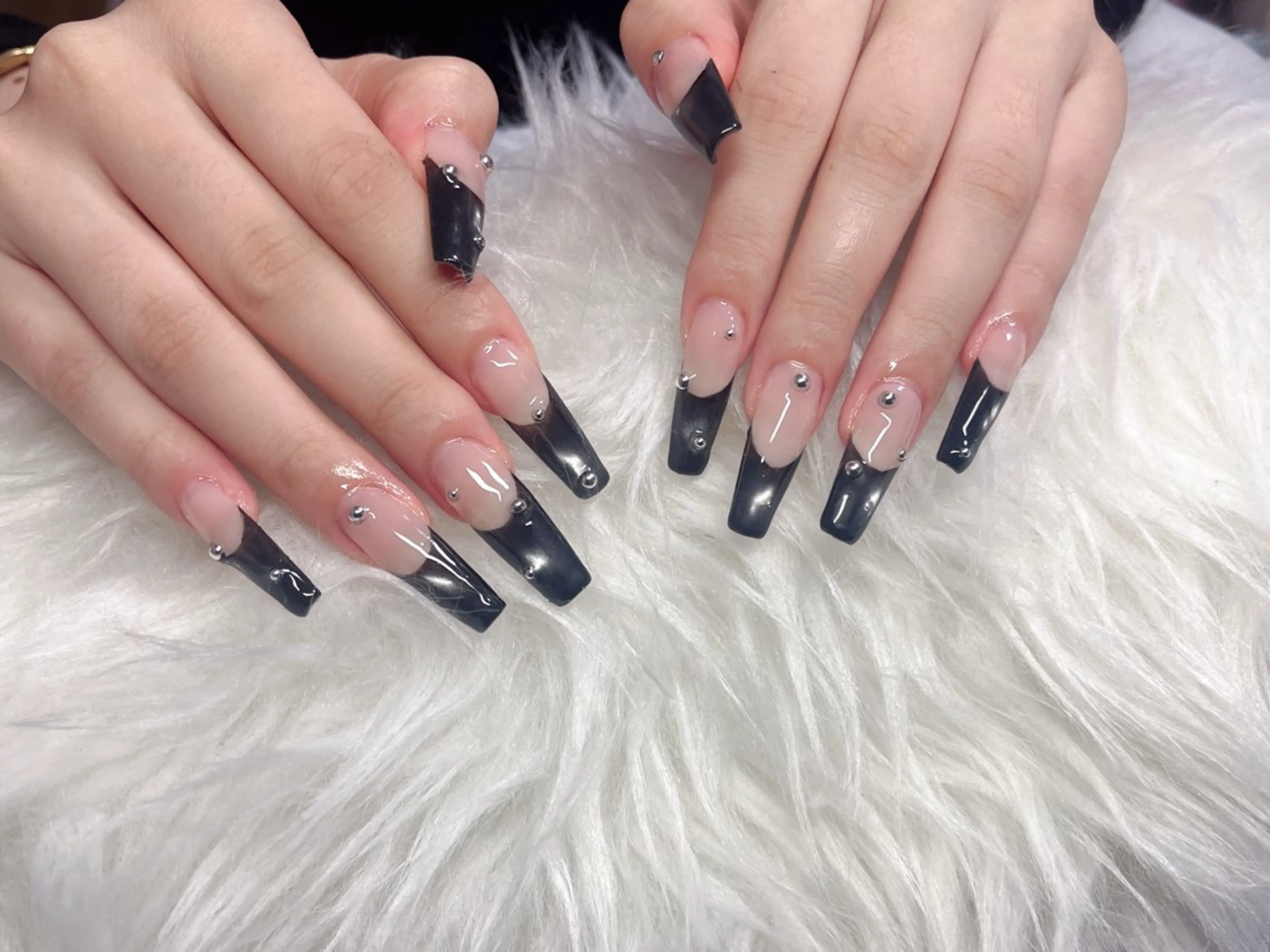 ネイル Cocotté所属・Yamaguchi Anjiのネイルデザイン