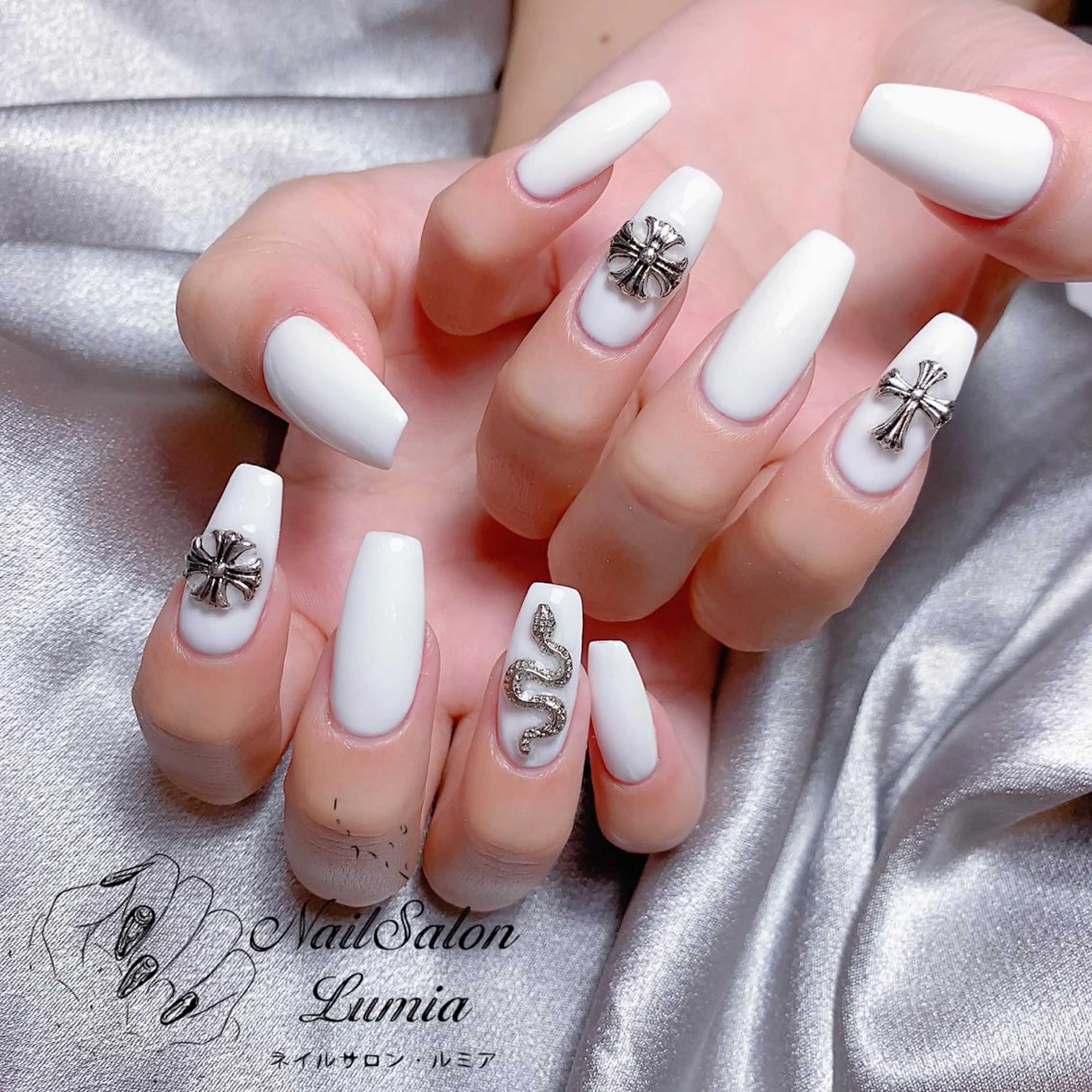 ネイル ハンドネイル ネイルサロン ルミア Lumia 店長のネイルデザイン