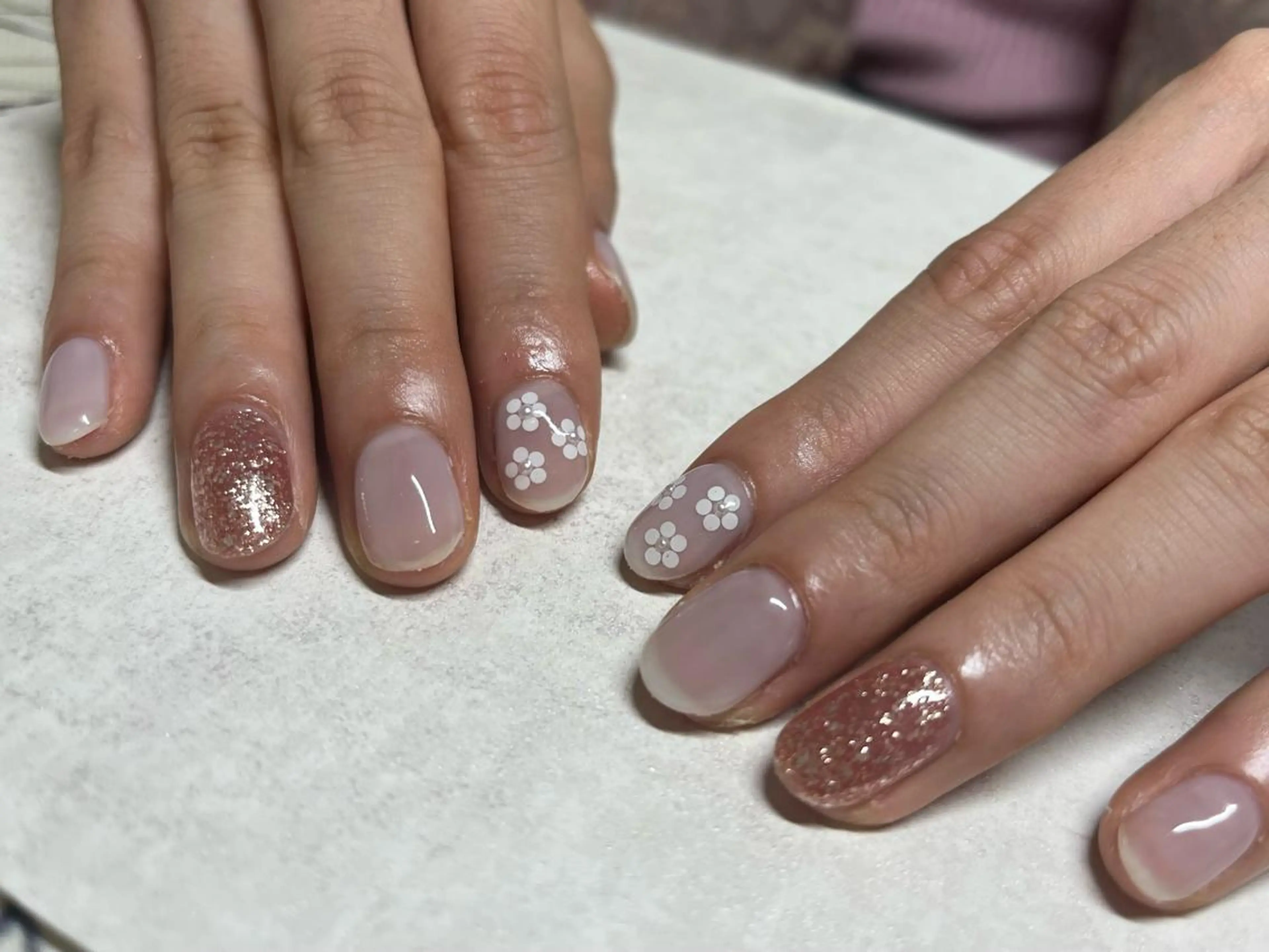 ネイル オーロラネイル フラワーネイル フットネイル フレンチネイル ジェルネイル Mogu nail 二子玉川のネイルデザイン